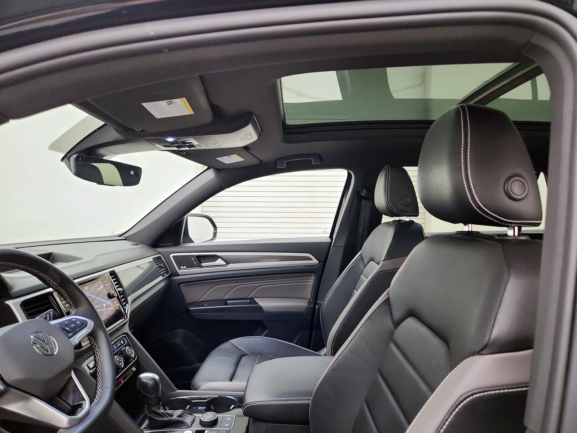 Thumbnail: 2021 Volkswagen Atlas - 20