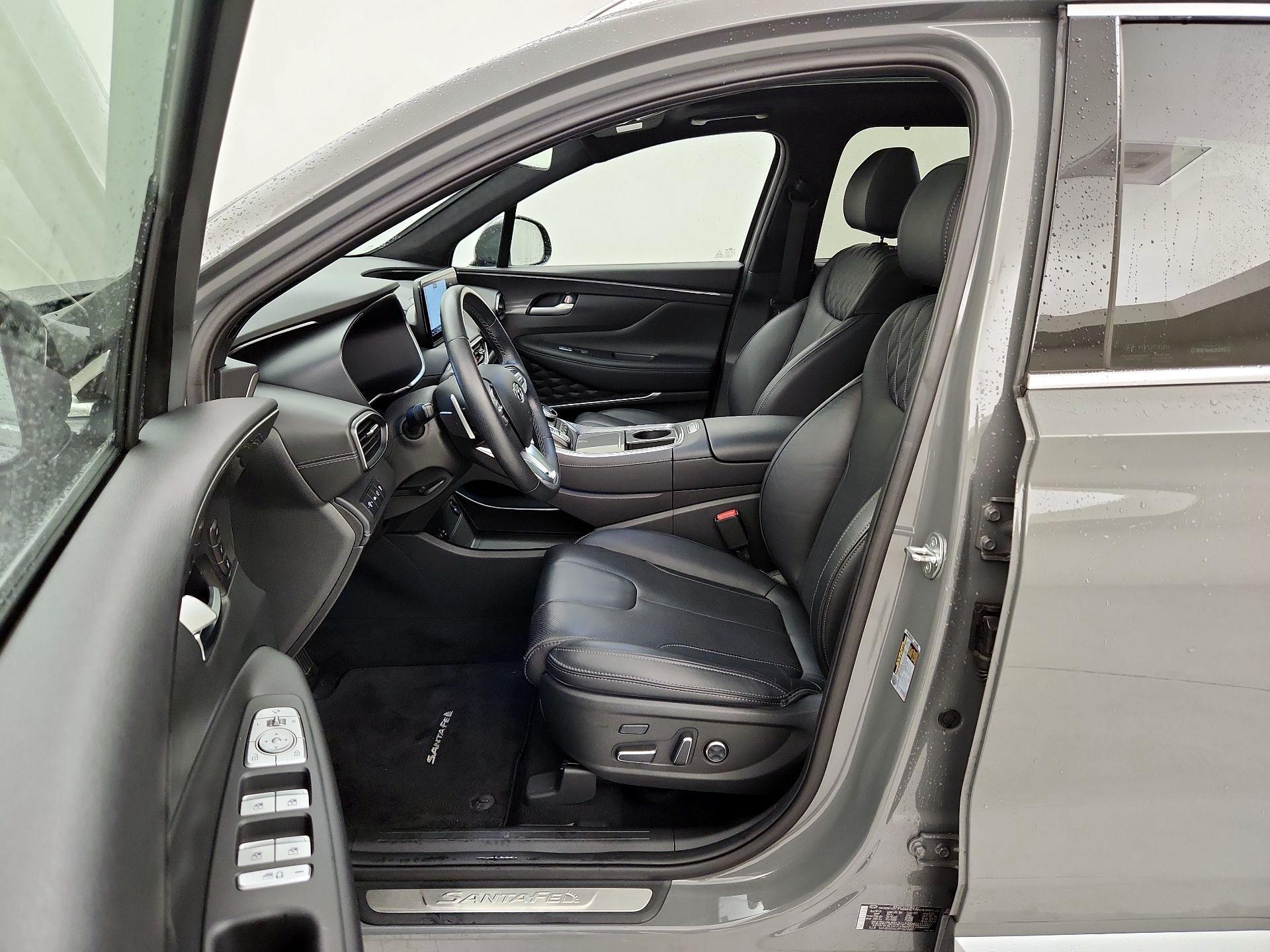 Thumbnail: 2023 Hyundai Santa Fe - 11