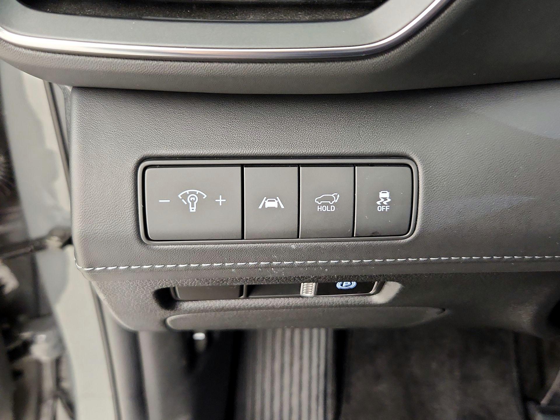 Thumbnail: 2023 Hyundai Santa Fe - 13