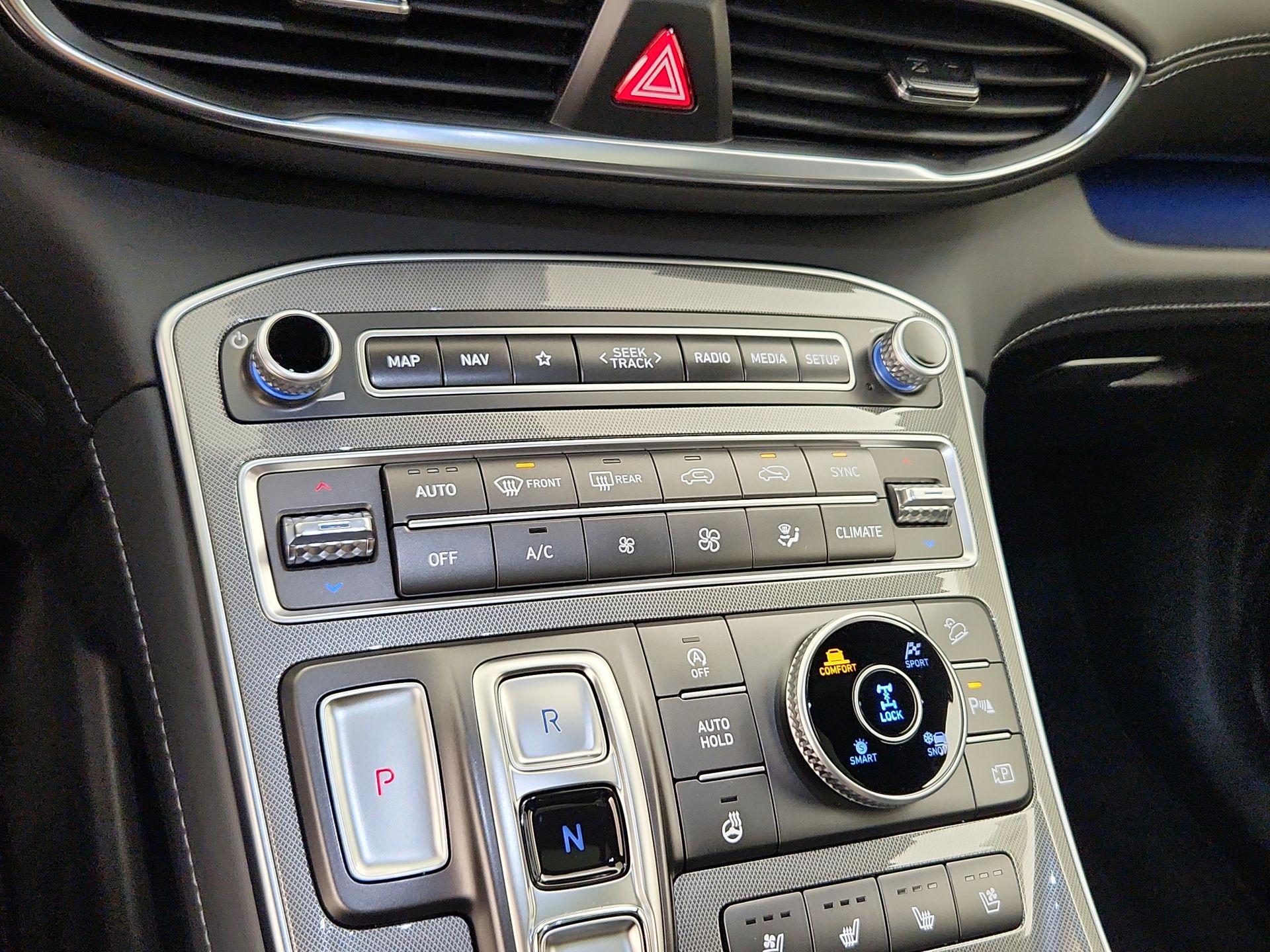 Thumbnail: 2023 Hyundai Santa Fe - 17