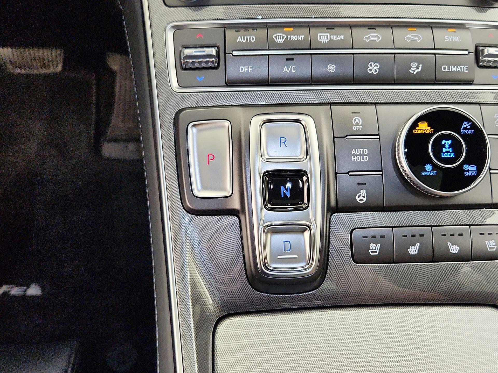 Thumbnail: 2023 Hyundai Santa Fe - 18