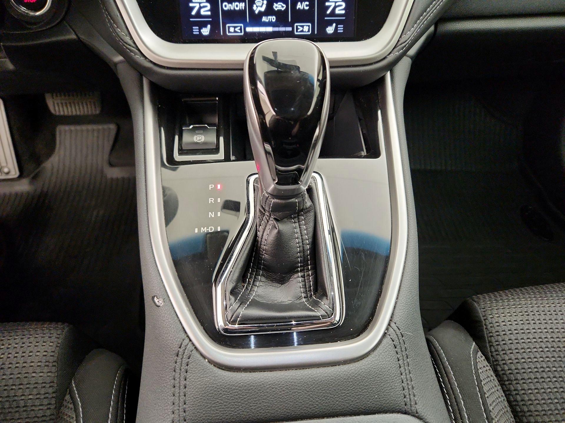 Thumbnail: 2020 Subaru Outback - 17