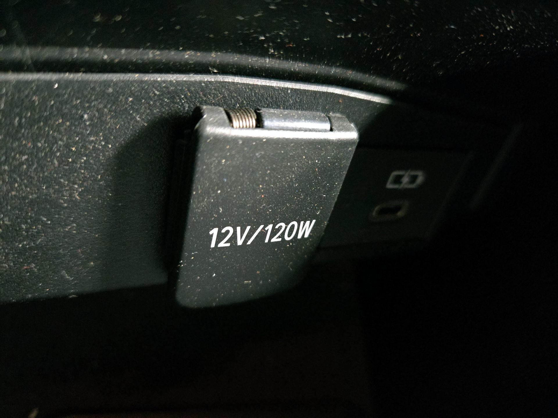 Thumbnail: 2022 Toyota Corolla - 18