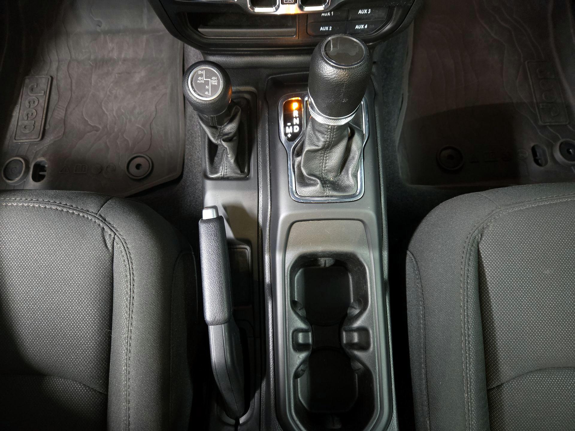 Thumbnail: 2023 Jeep Wrangler - 18