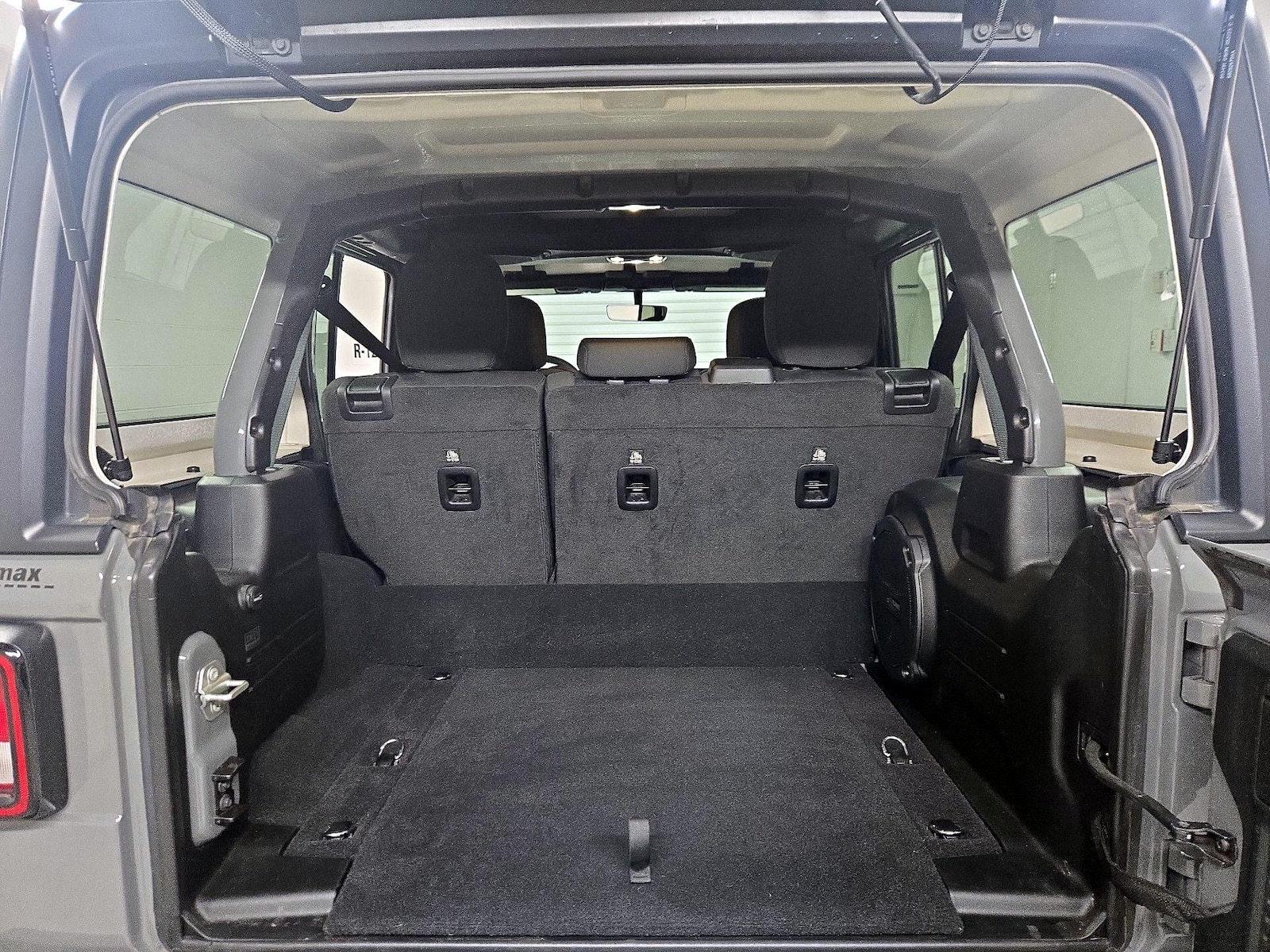2023 Jeep Wrangler 4xe Willys 4XE - Photo 23