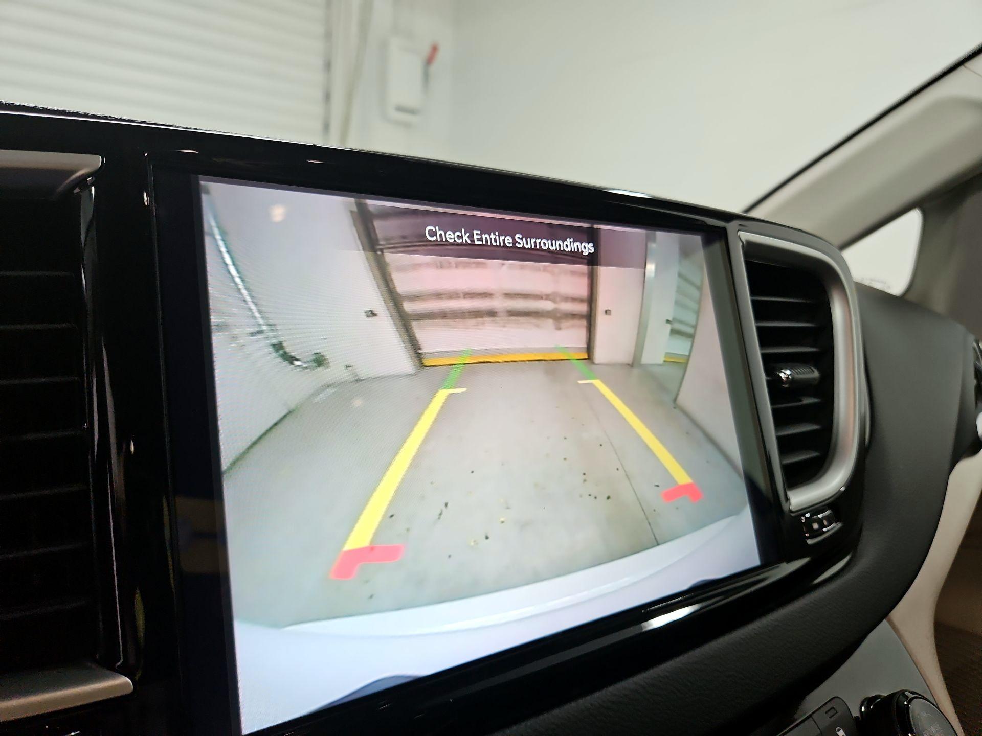 Thumbnail: 2024 Chrysler Pacifica - 14