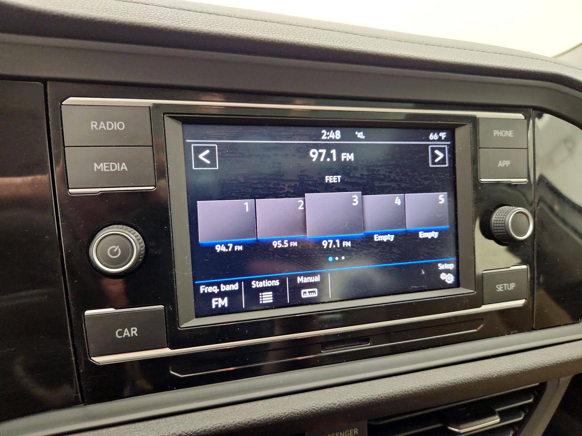 Thumbnail: 2019 Volkswagen Jetta - 15