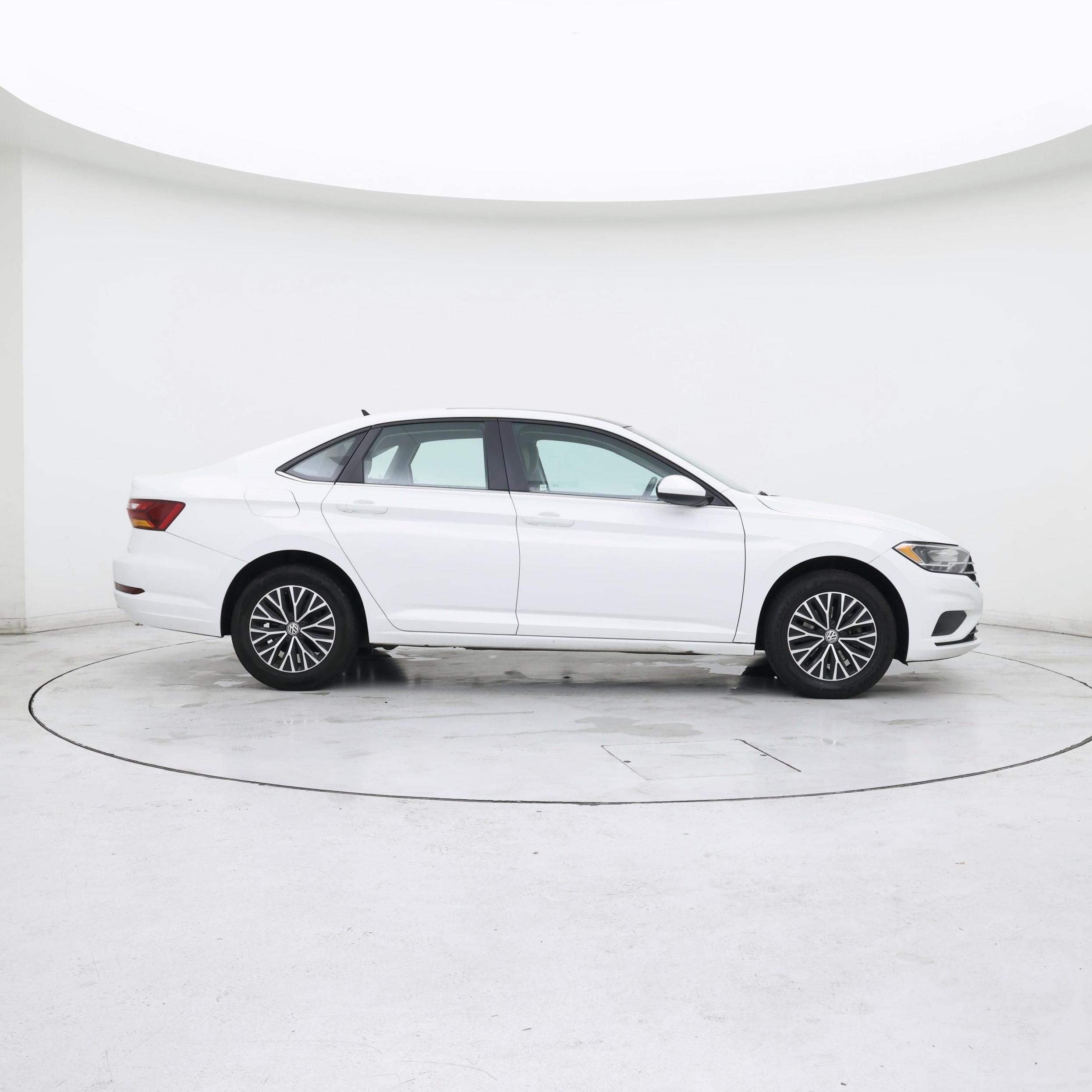 Thumbnail: 2019 Volkswagen Jetta - 7