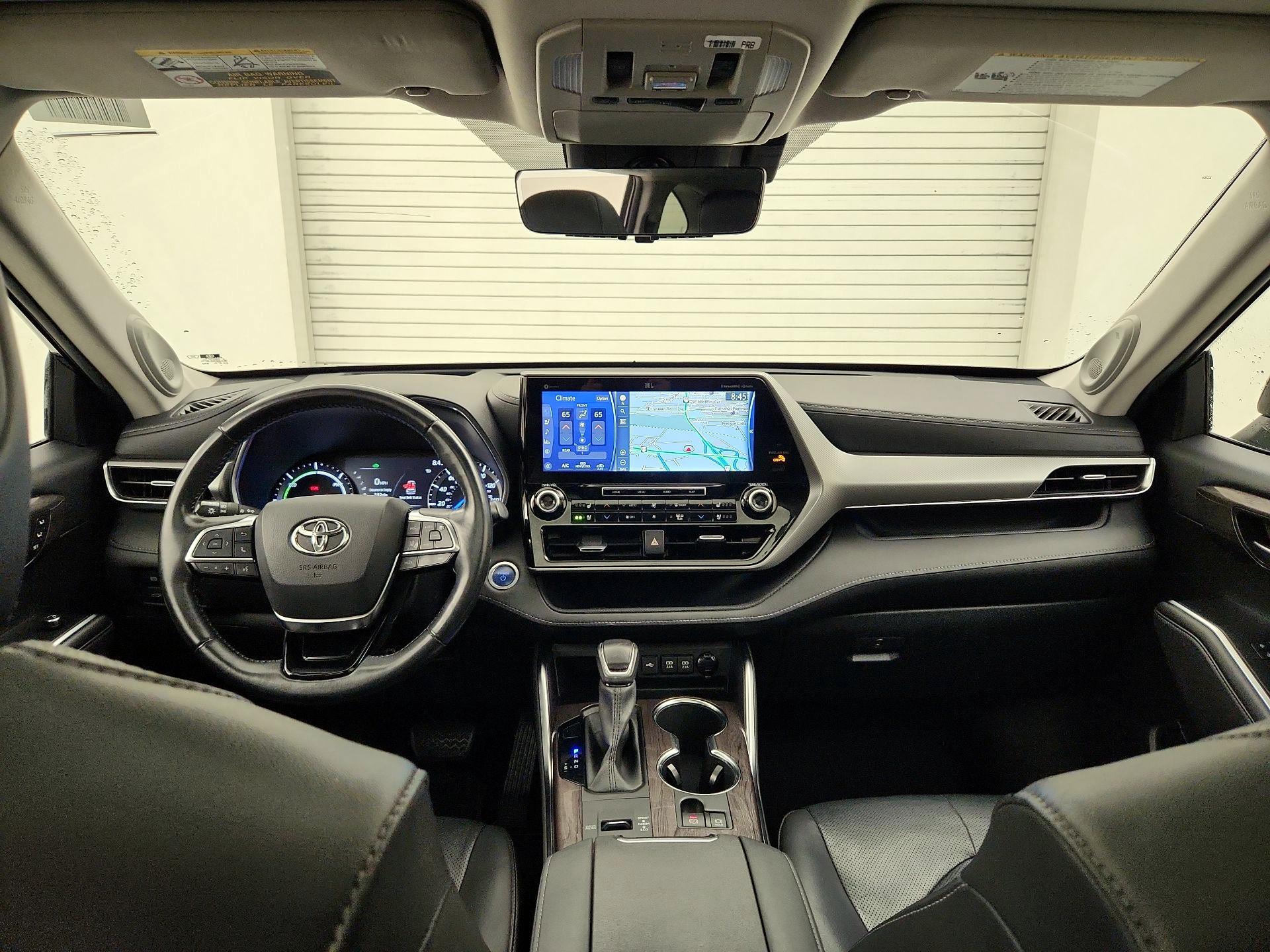 Thumbnail: 2020 Toyota Highlander - 9