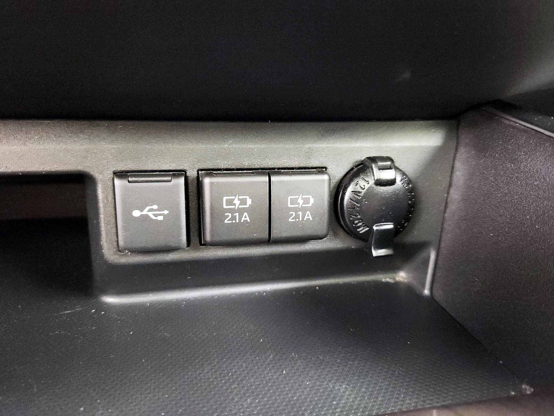 Thumbnail: 2020 Toyota Highlander - 19