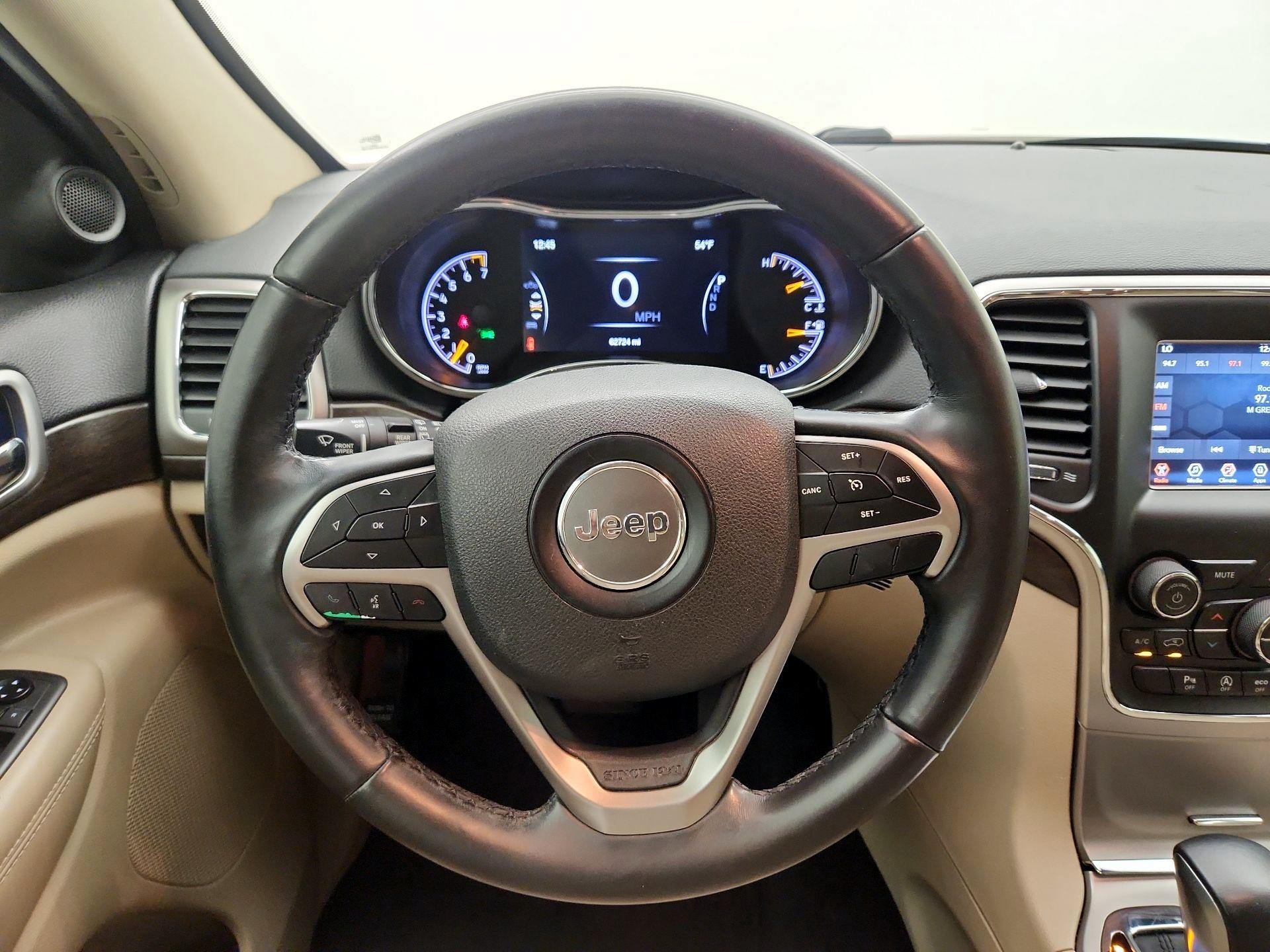 Thumbnail: 2018 Jeep Grand Cherokee - 10