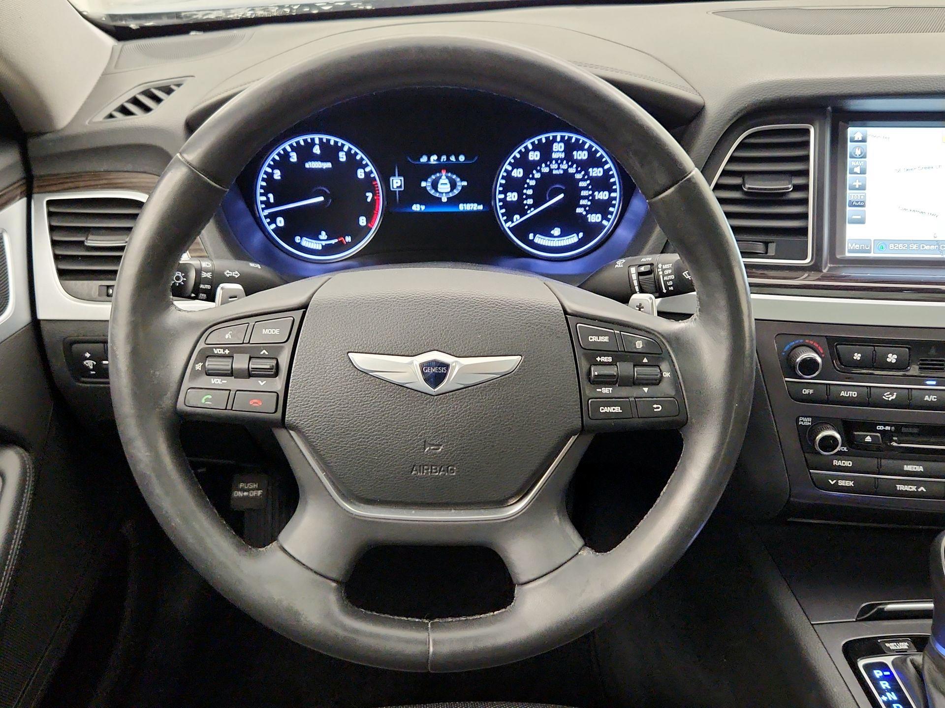 Thumbnail: 2015 Hyundai Genesis - 10