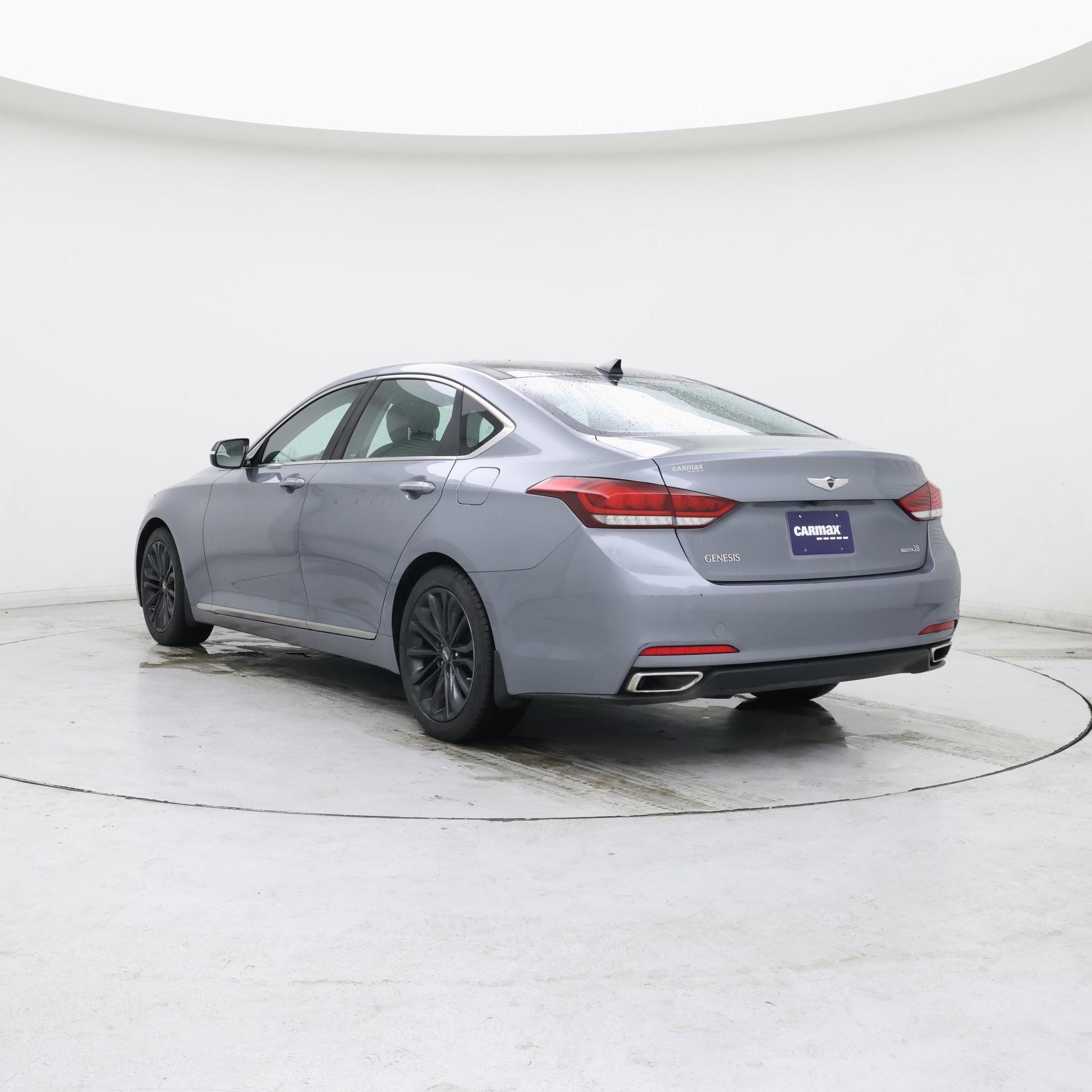 Thumbnail: 2015 Hyundai Genesis - 2