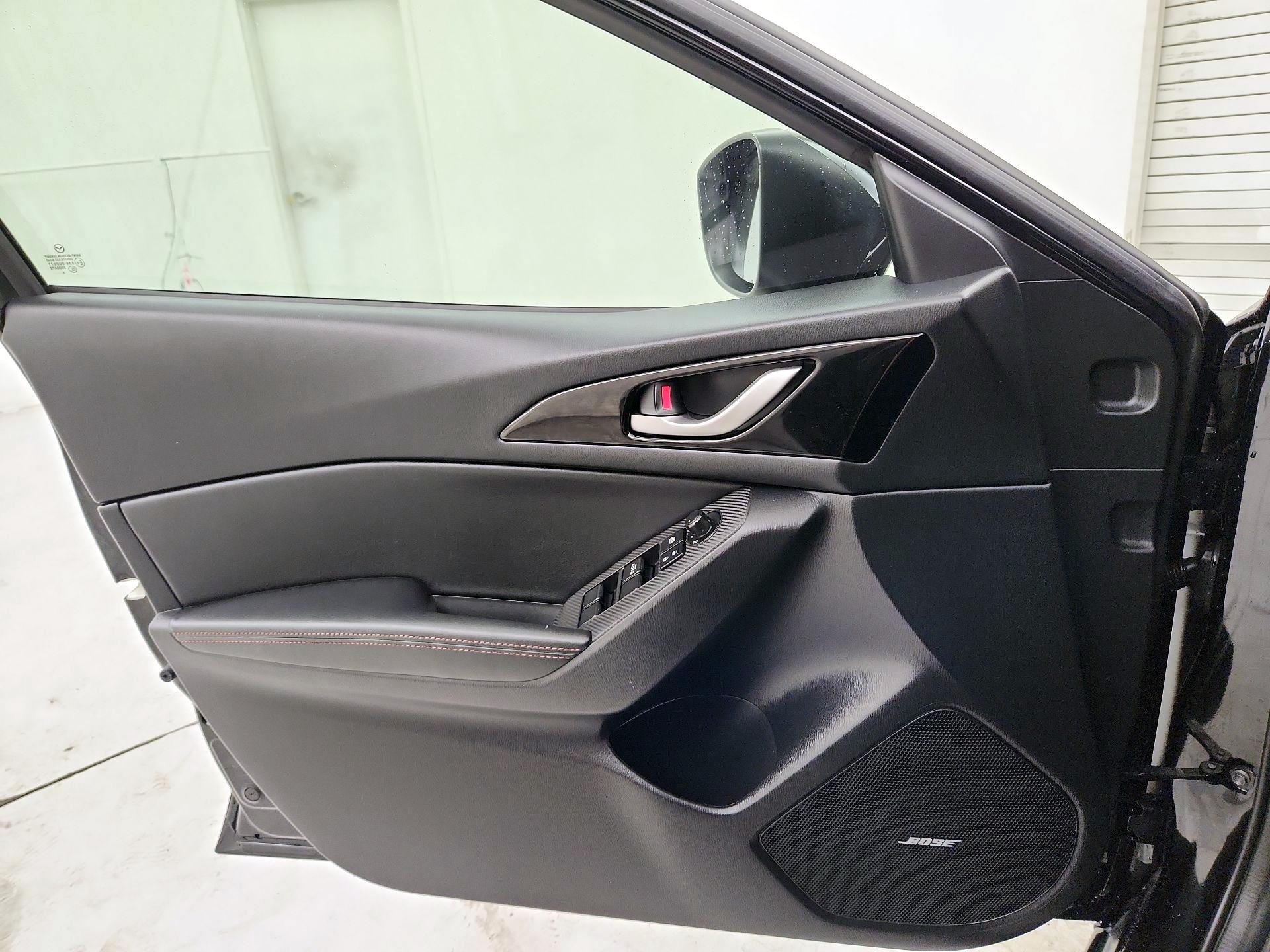 Thumbnail: 2014 Mazda Mazda3 - 12