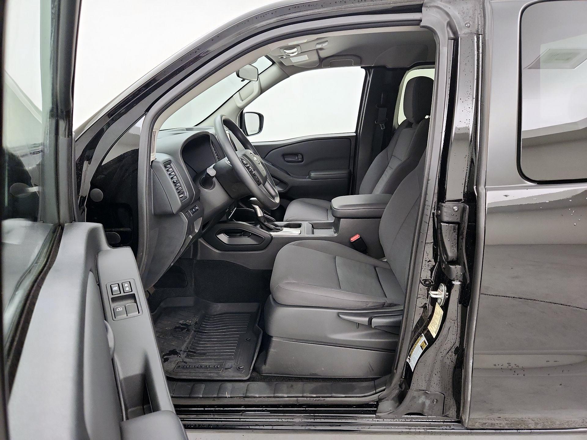 Thumbnail: 2022 Nissan Frontier - 11