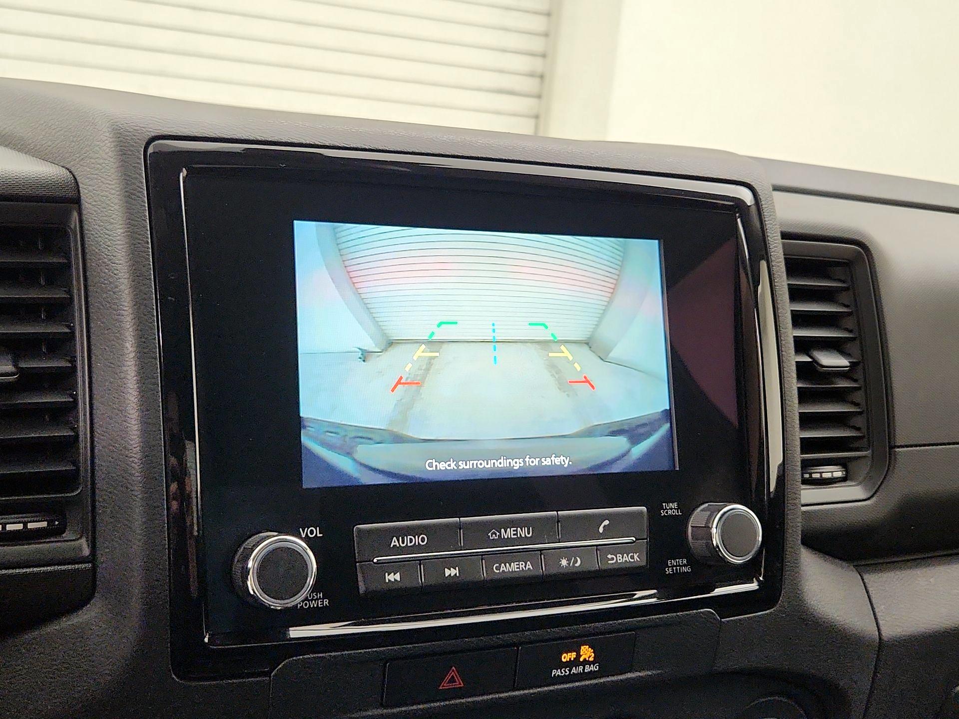 Thumbnail: 2022 Nissan Frontier - 14