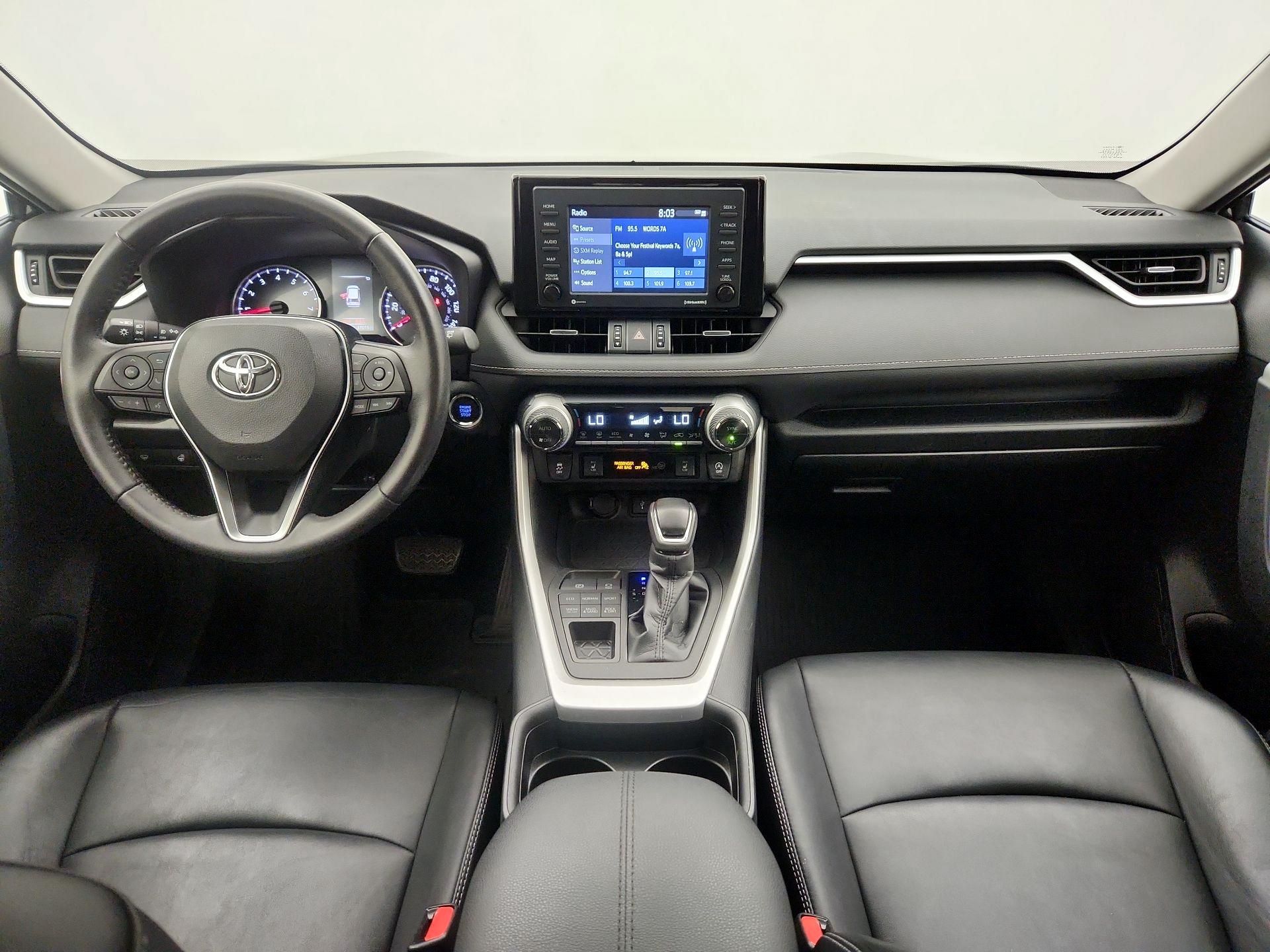 Thumbnail: 2021 Toyota RAV4 - 9