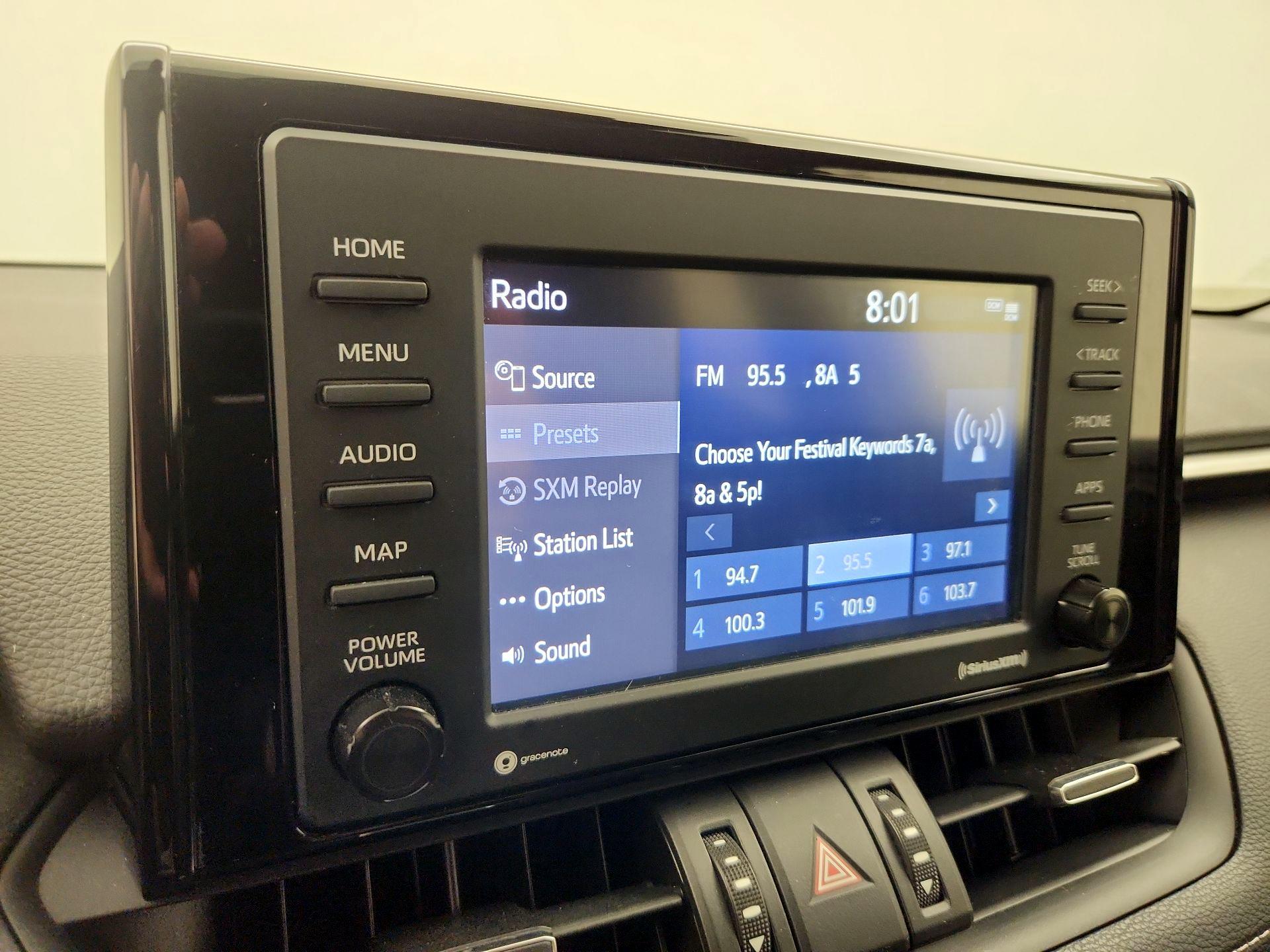 Thumbnail: 2021 Toyota RAV4 - 15