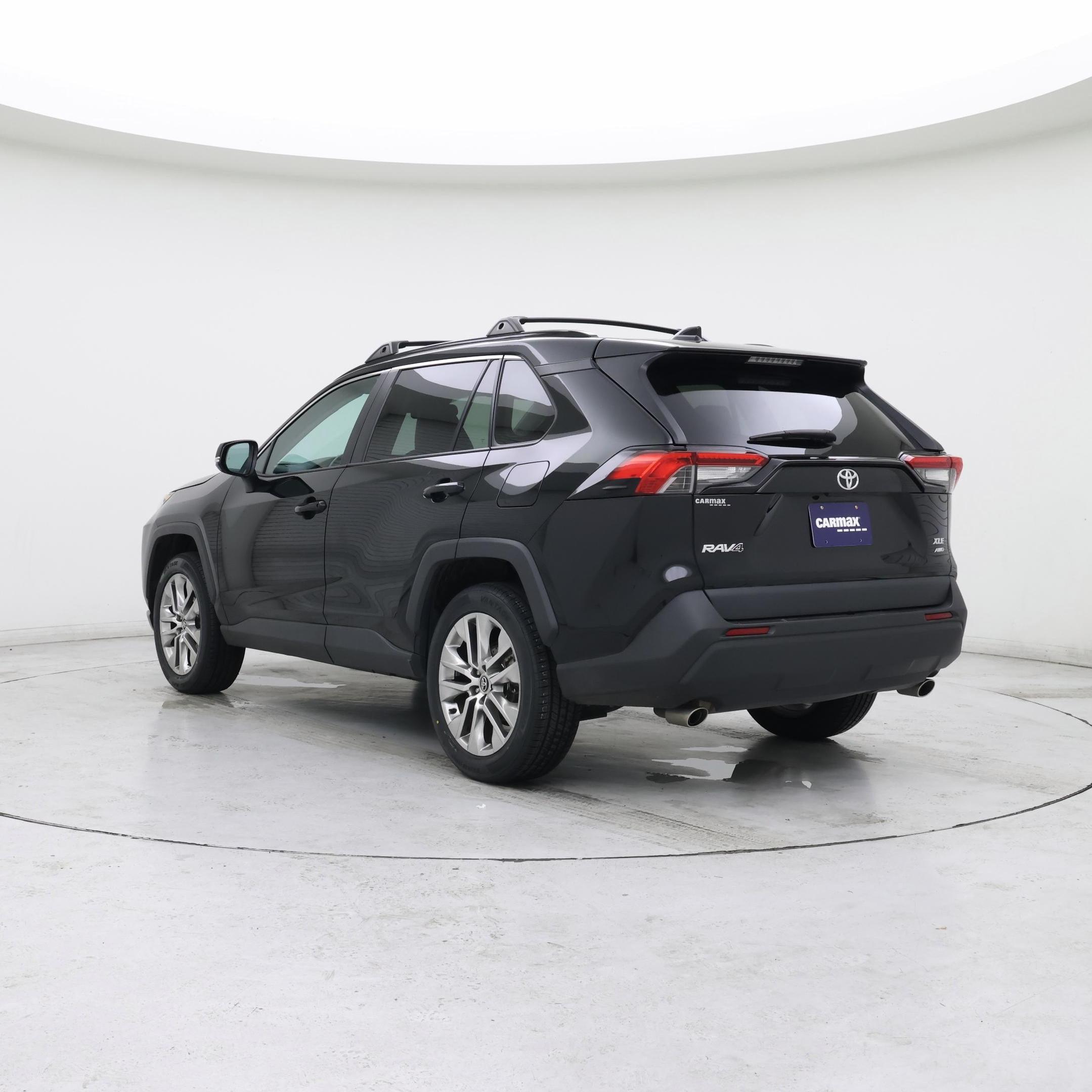 Thumbnail: 2021 Toyota RAV4 - 2