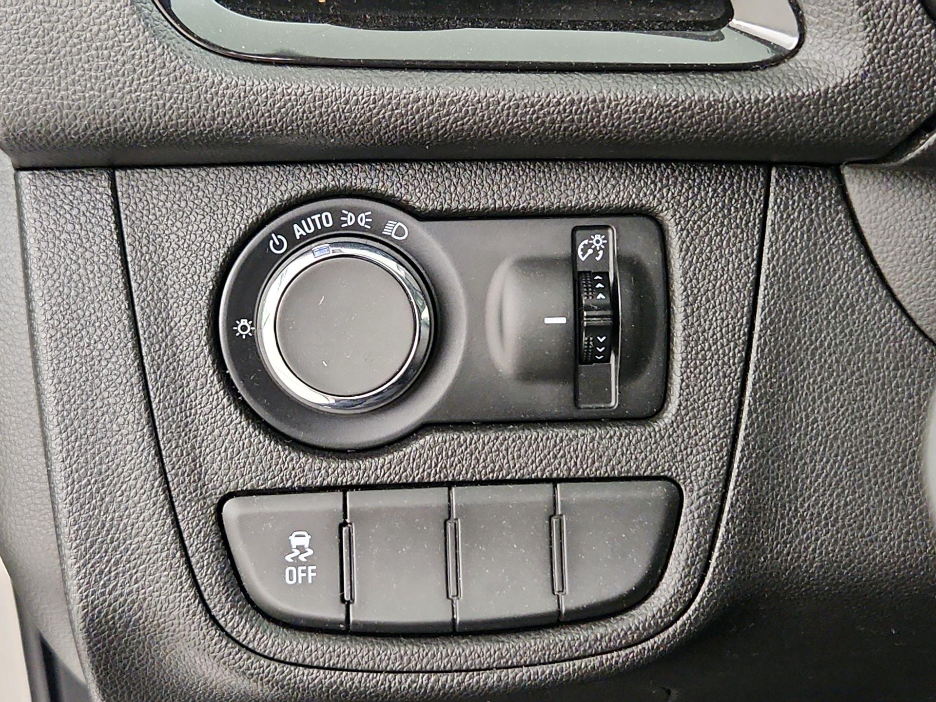 Thumbnail: 2016 Chevrolet Spark - 13