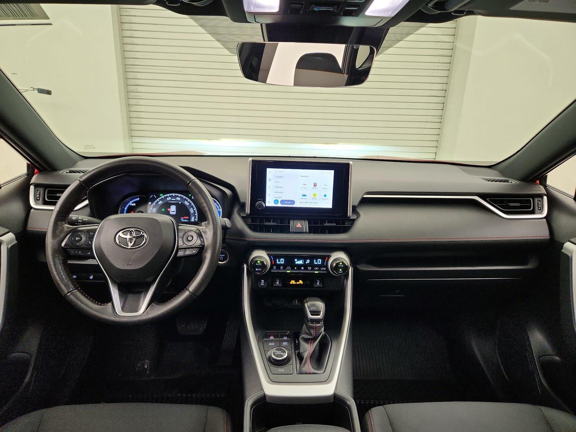 Thumbnail: 2024 Toyota RAV4 - 9