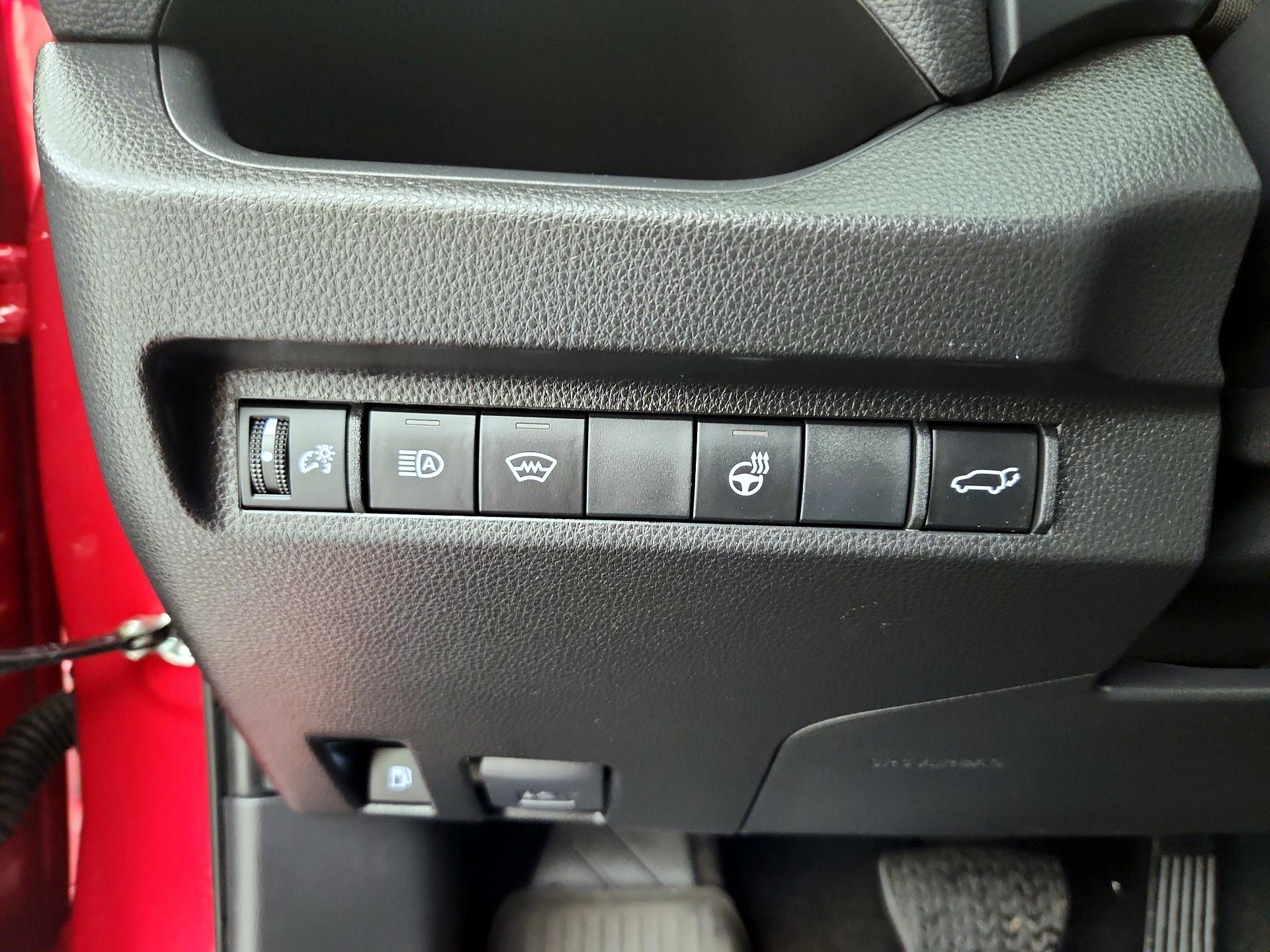 Thumbnail: 2024 Toyota RAV4 - 13