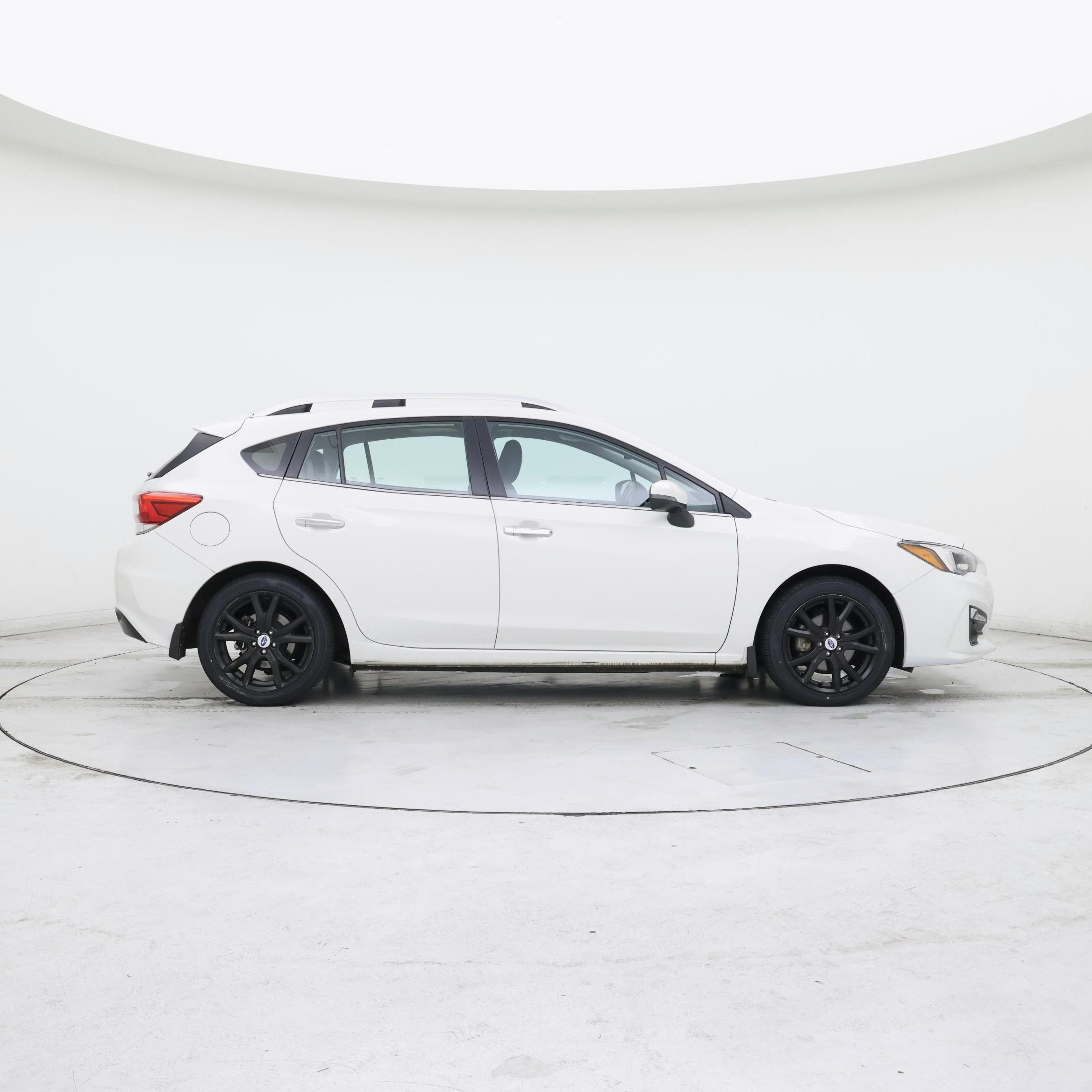 Thumbnail: 2017 Subaru Impreza - 7