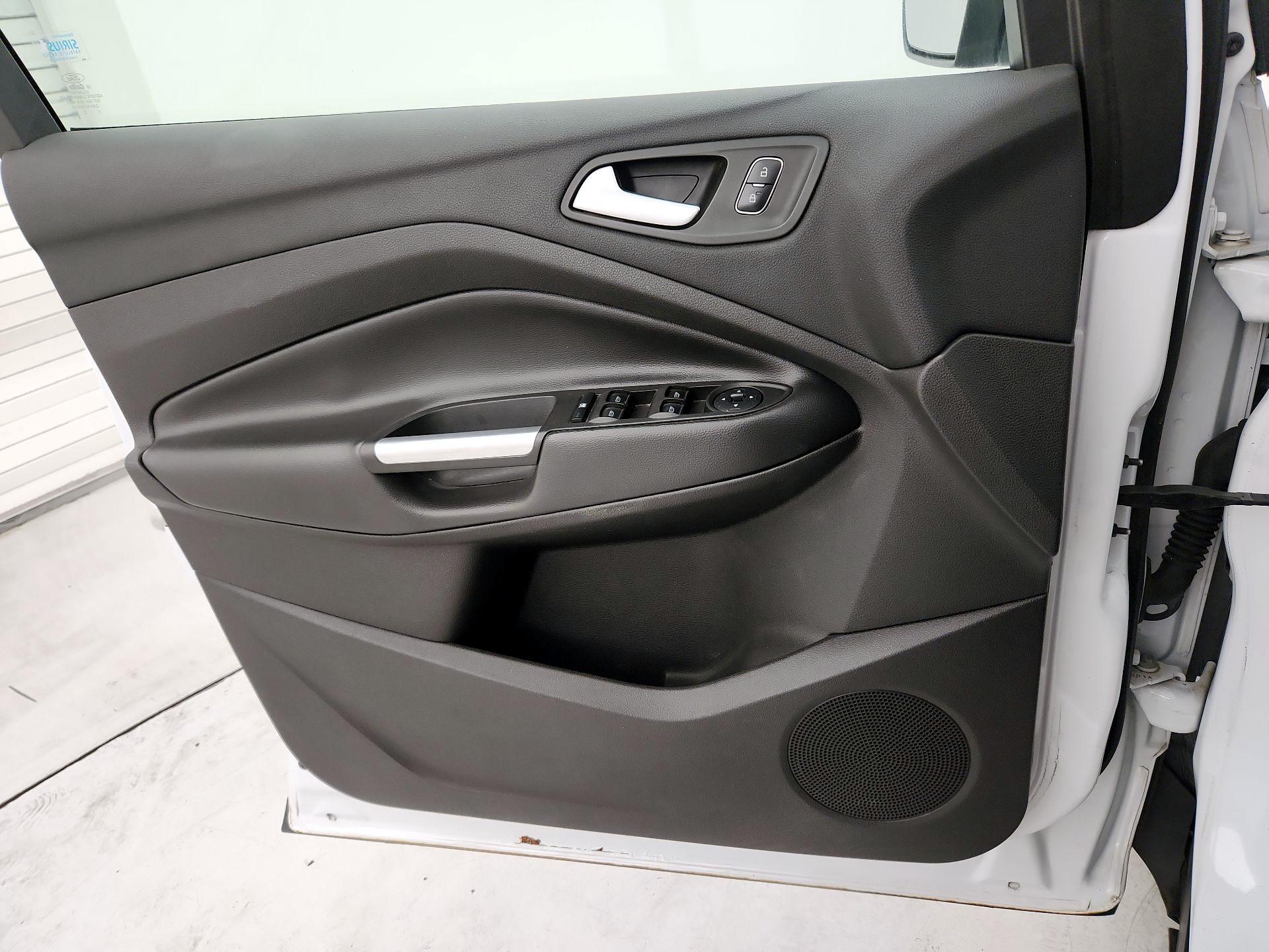 Thumbnail: 2017 Ford Escape - 12