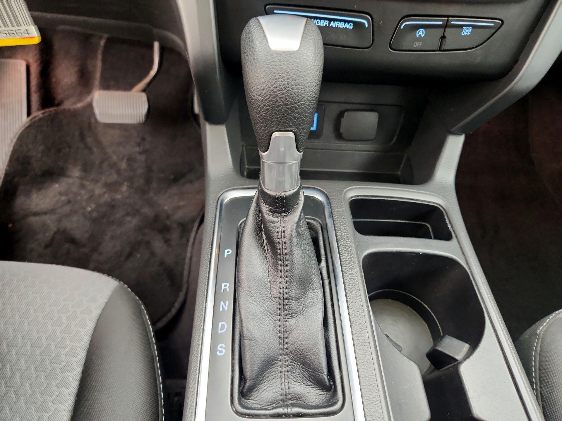 Thumbnail: 2017 Ford Escape - 17