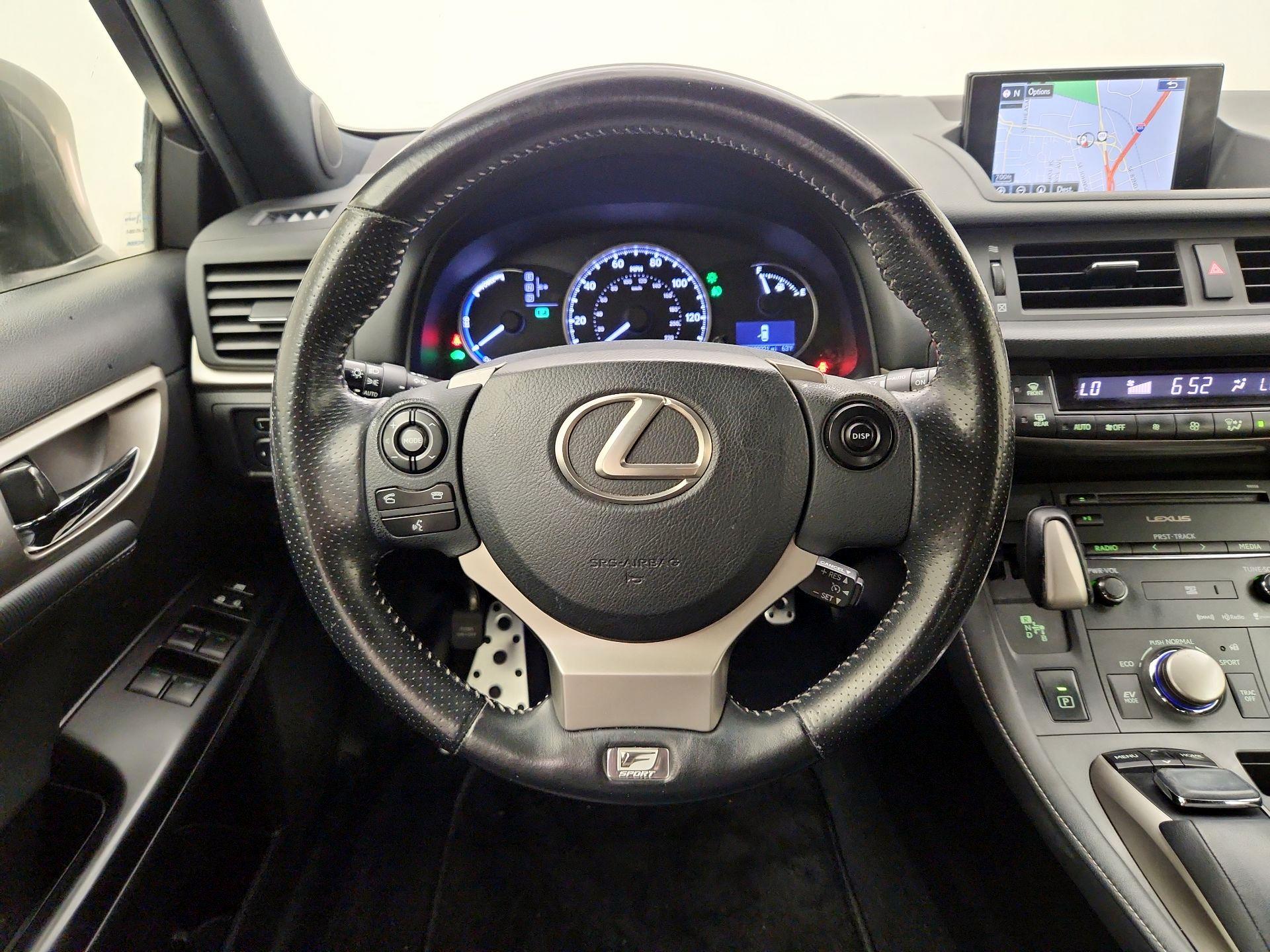 Thumbnail: 2015 Lexus CT - 10