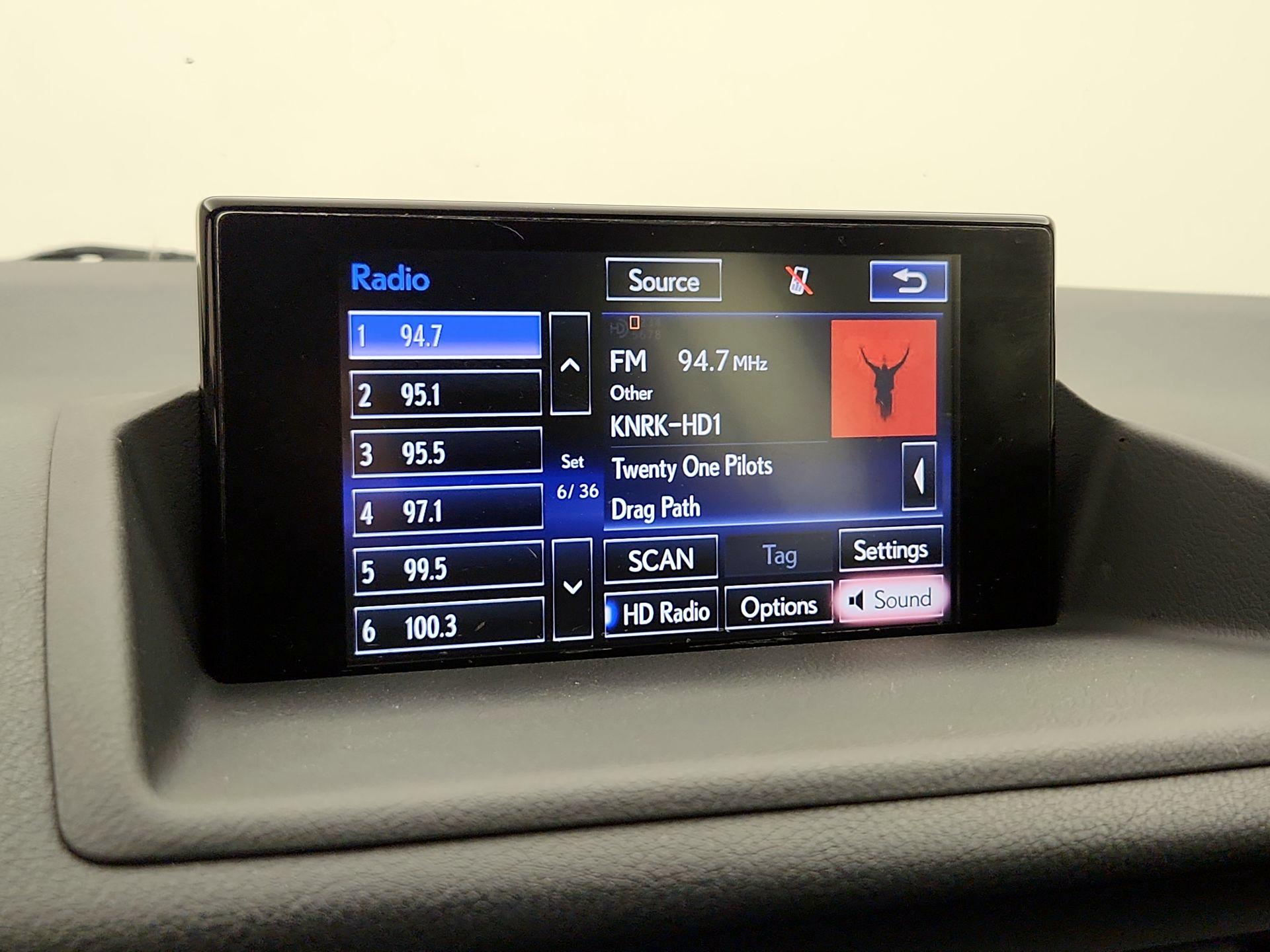 Thumbnail: 2015 Lexus CT - 16