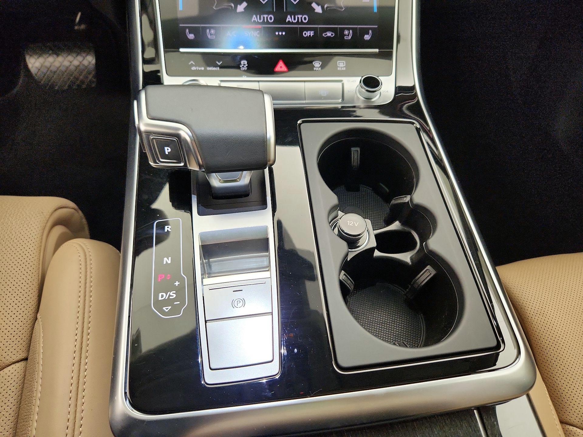 Thumbnail: 2021 Audi Q7 - 18