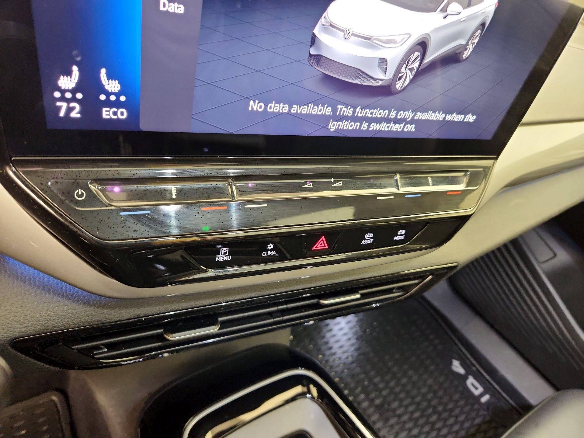 Thumbnail: 2023 Volkswagen ID.4 - 17