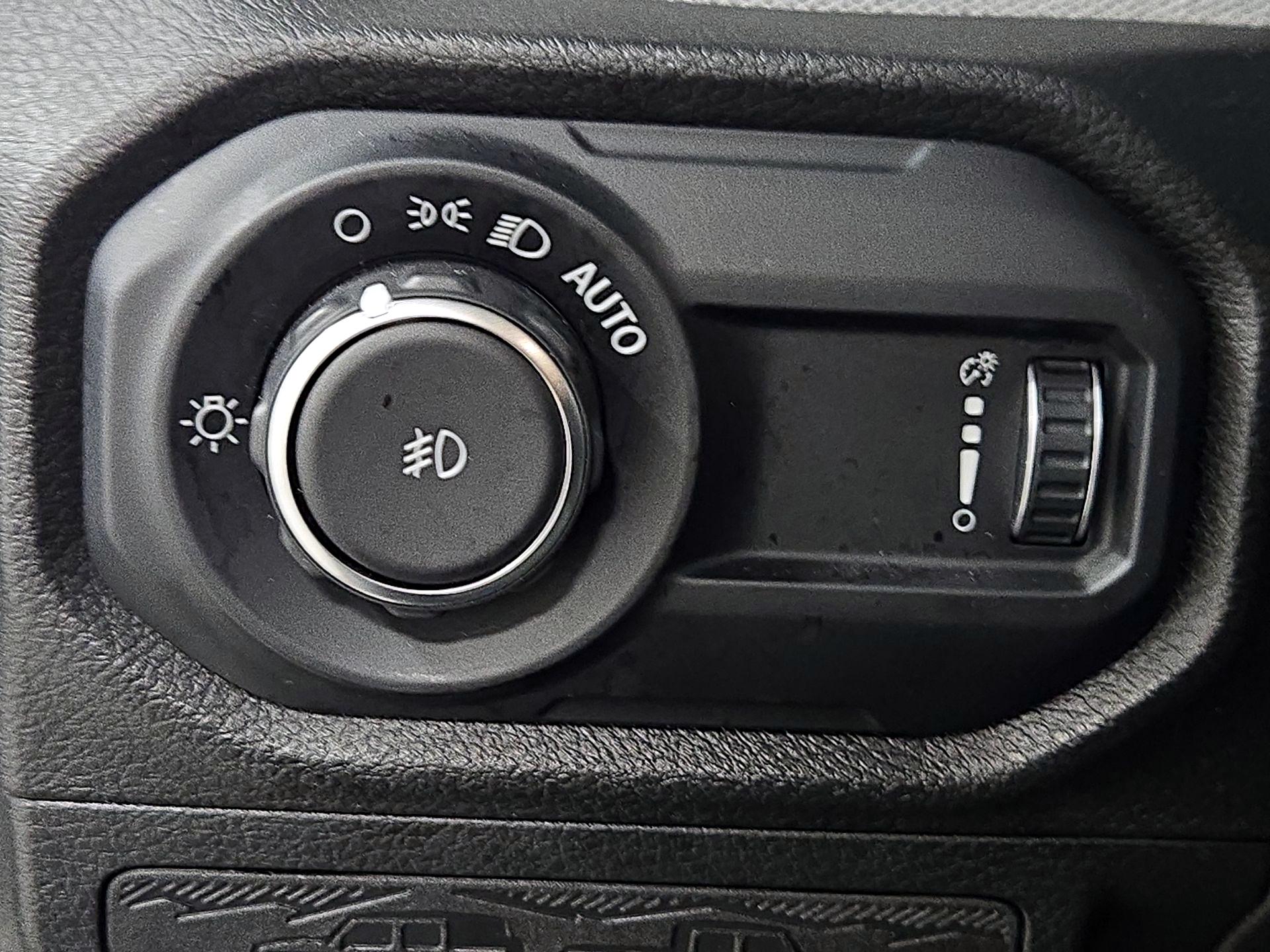 Thumbnail: 2024 Jeep Wrangler - 13