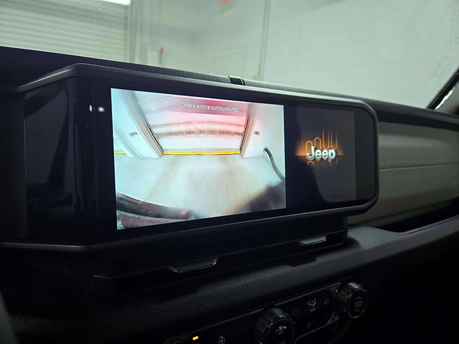 Thumbnail: 2024 Jeep Wrangler - 14