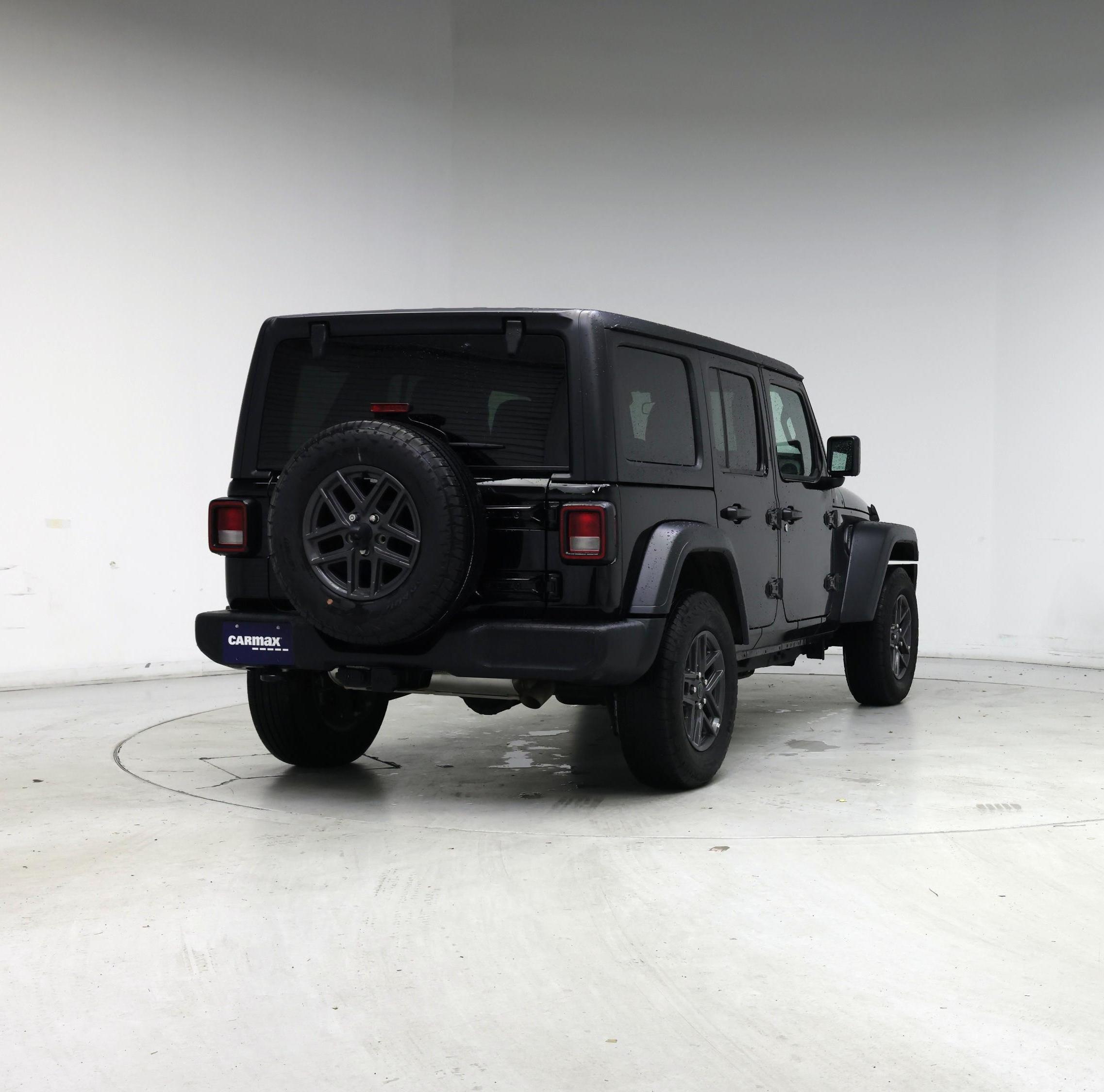 Thumbnail: 2024 Jeep Wrangler - 8