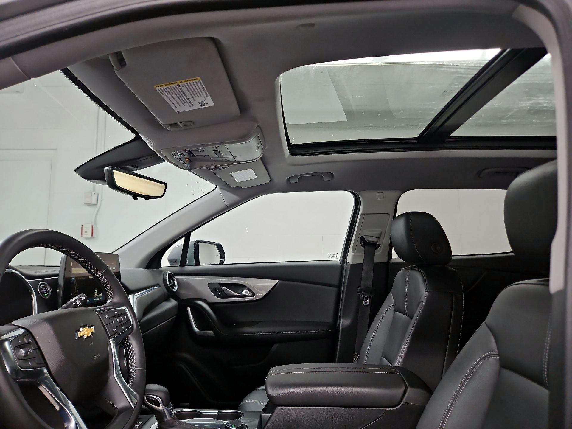 Thumbnail: 2023 Chevrolet Blazer - 20