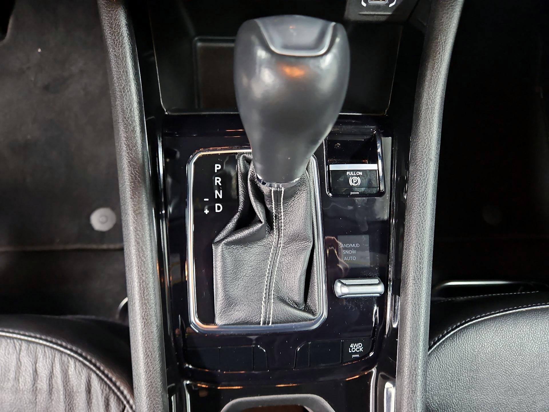 Thumbnail: 2022 Jeep Compass - 18