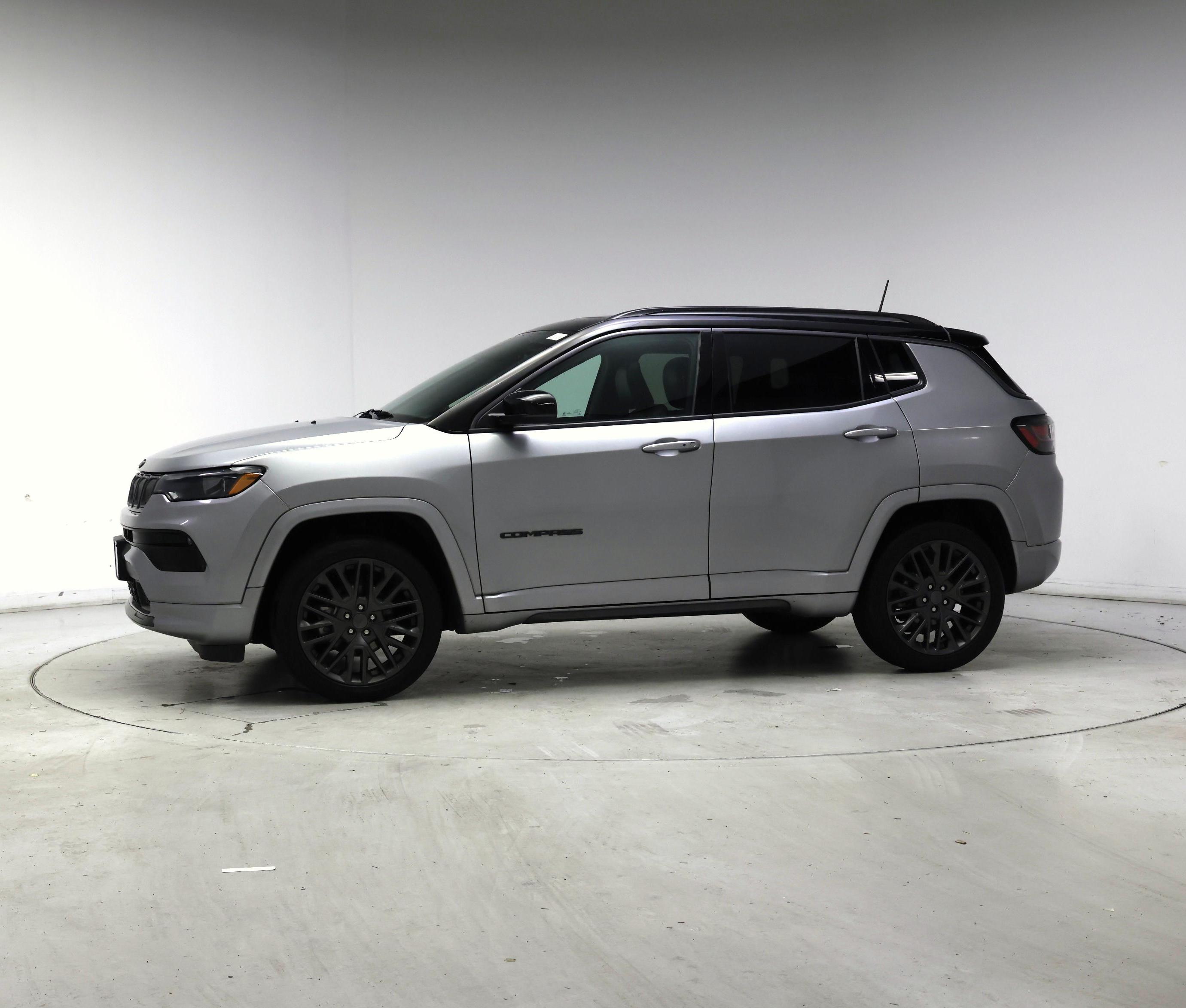 Thumbnail: 2022 Jeep Compass - 3