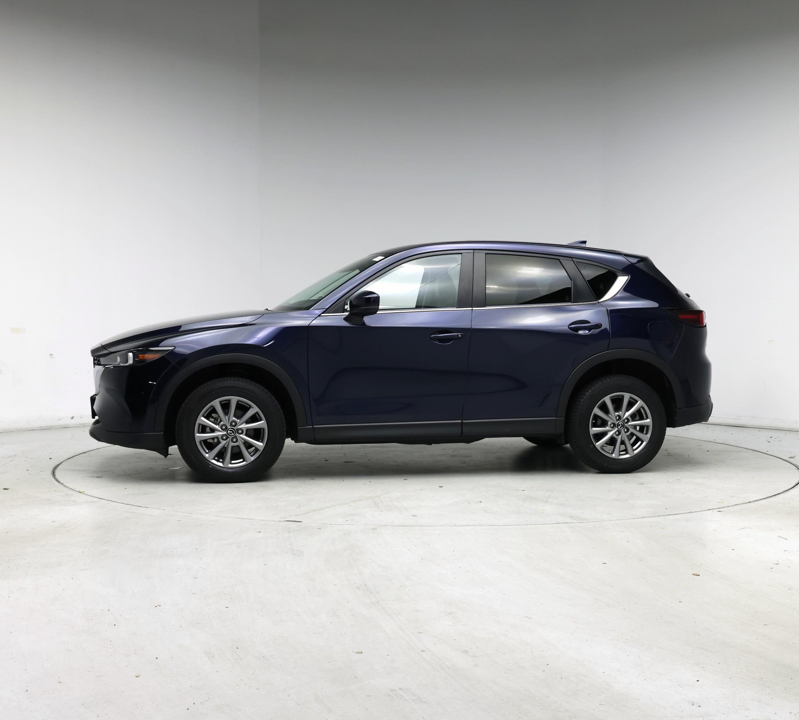Thumbnail: 2022 Mazda CX-5 - 3