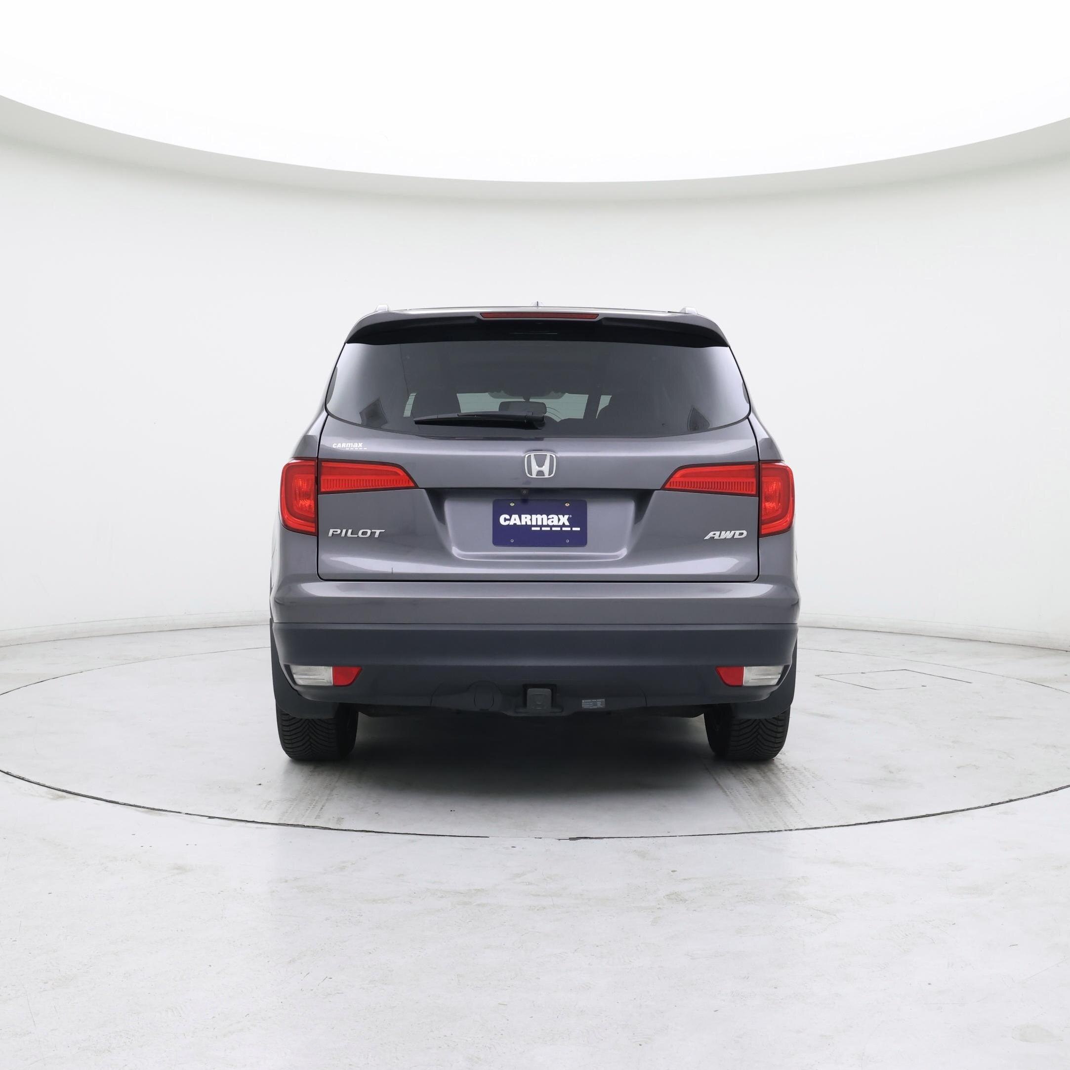 Thumbnail: 2017 Honda Pilot - 6