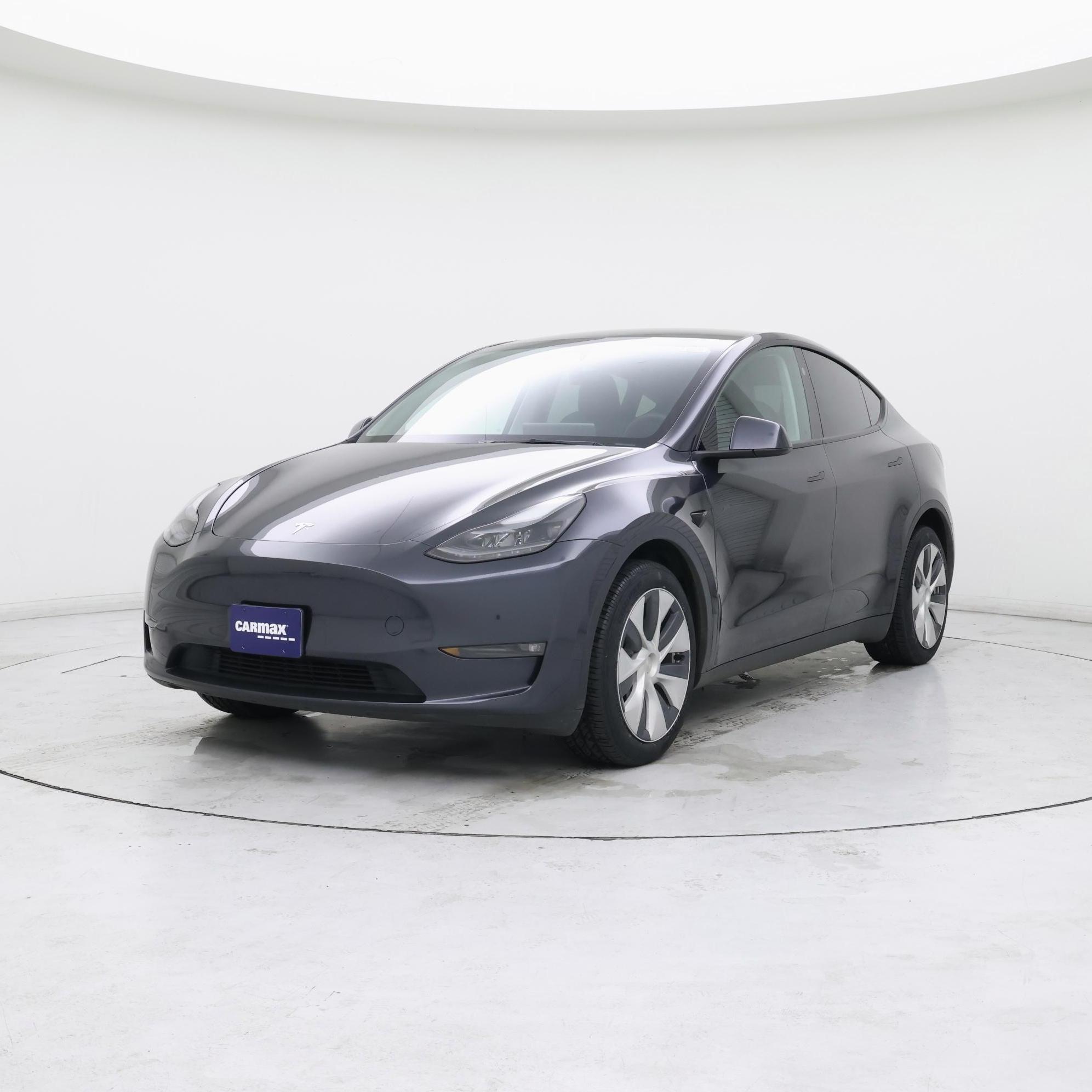 Thumbnail: 2024 Tesla Model Y - 4