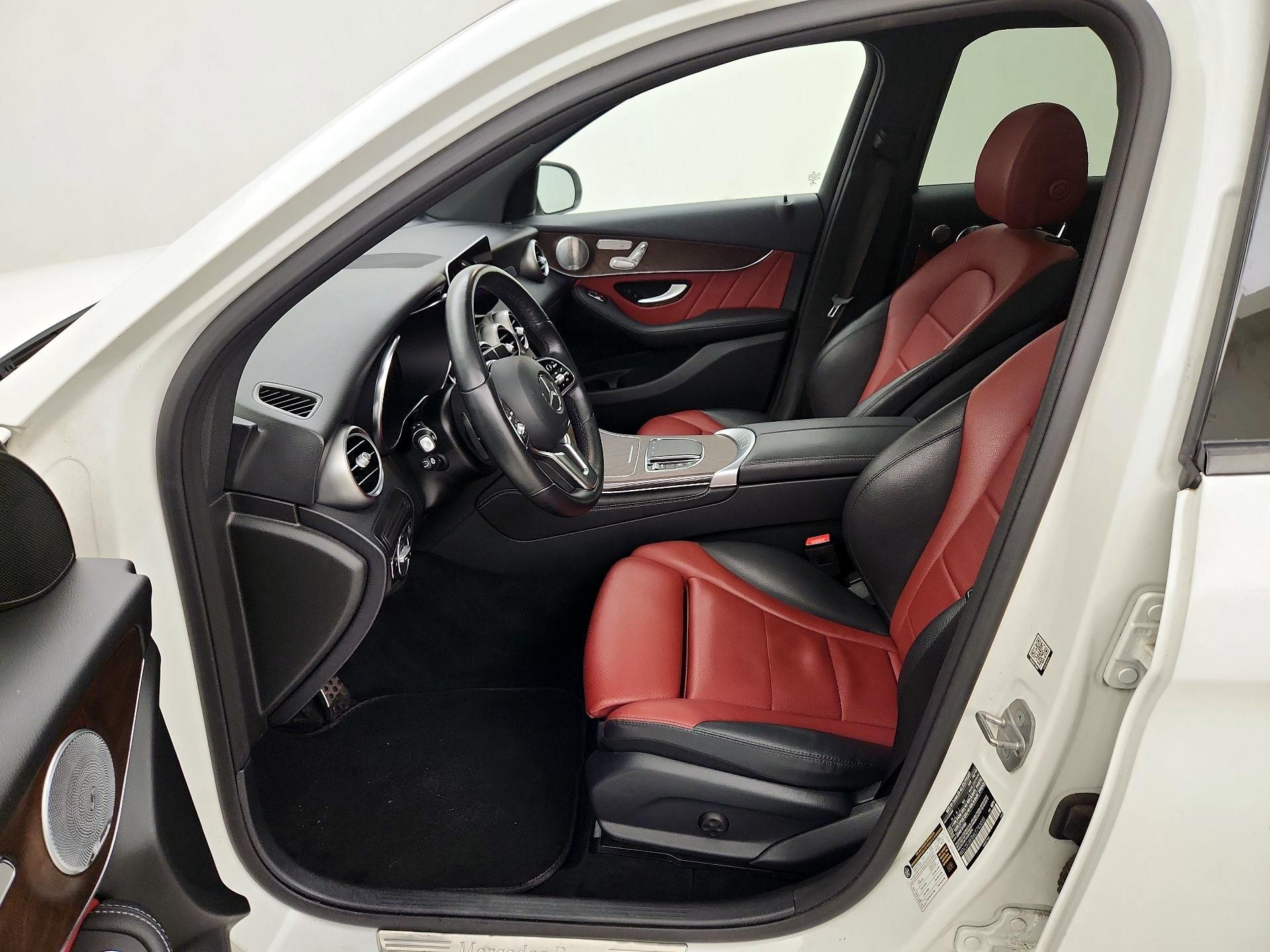 Thumbnail: 2020 Mercedes-Benz GLC - 11