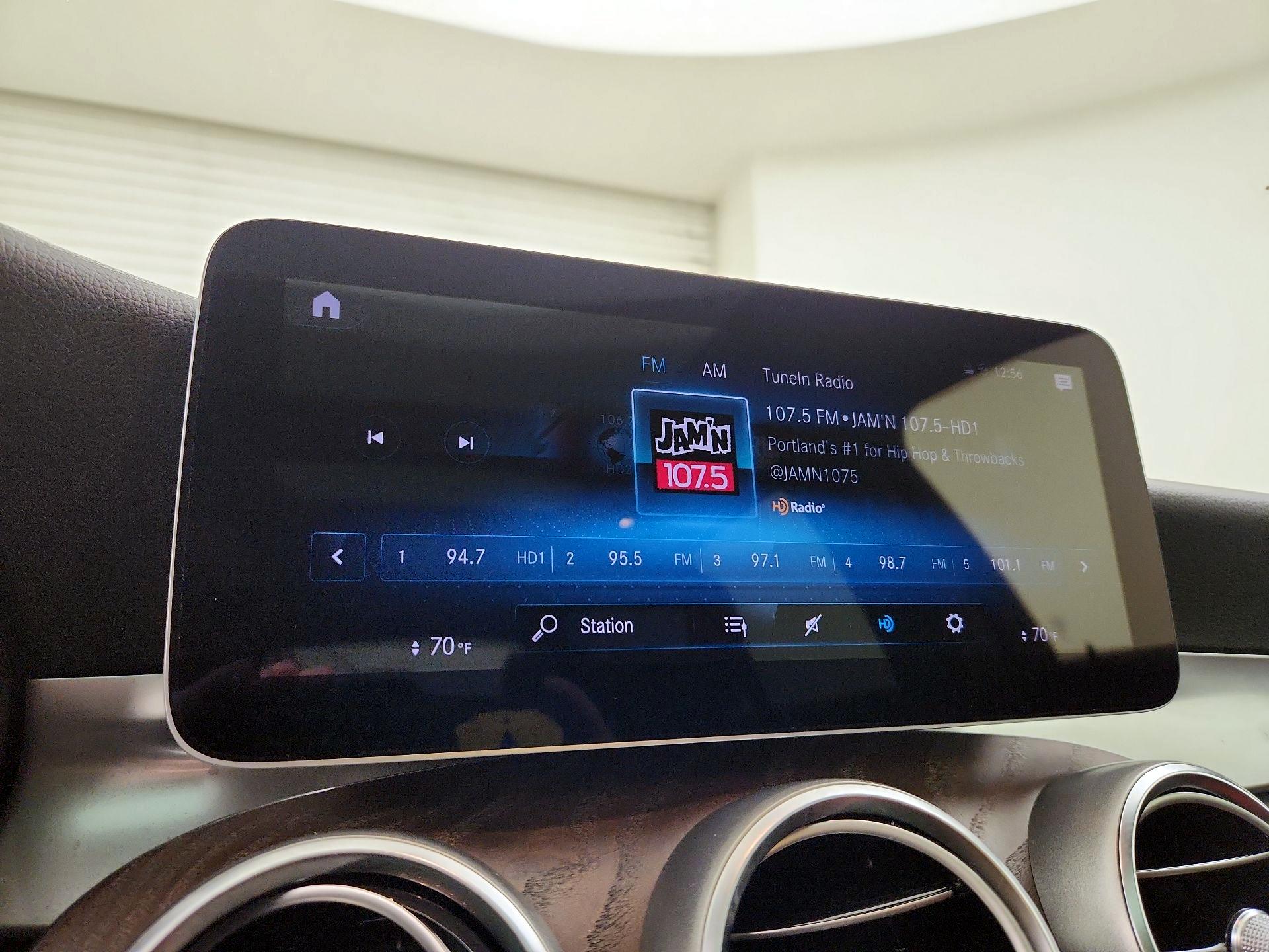 Thumbnail: 2020 Mercedes-Benz GLC - 15