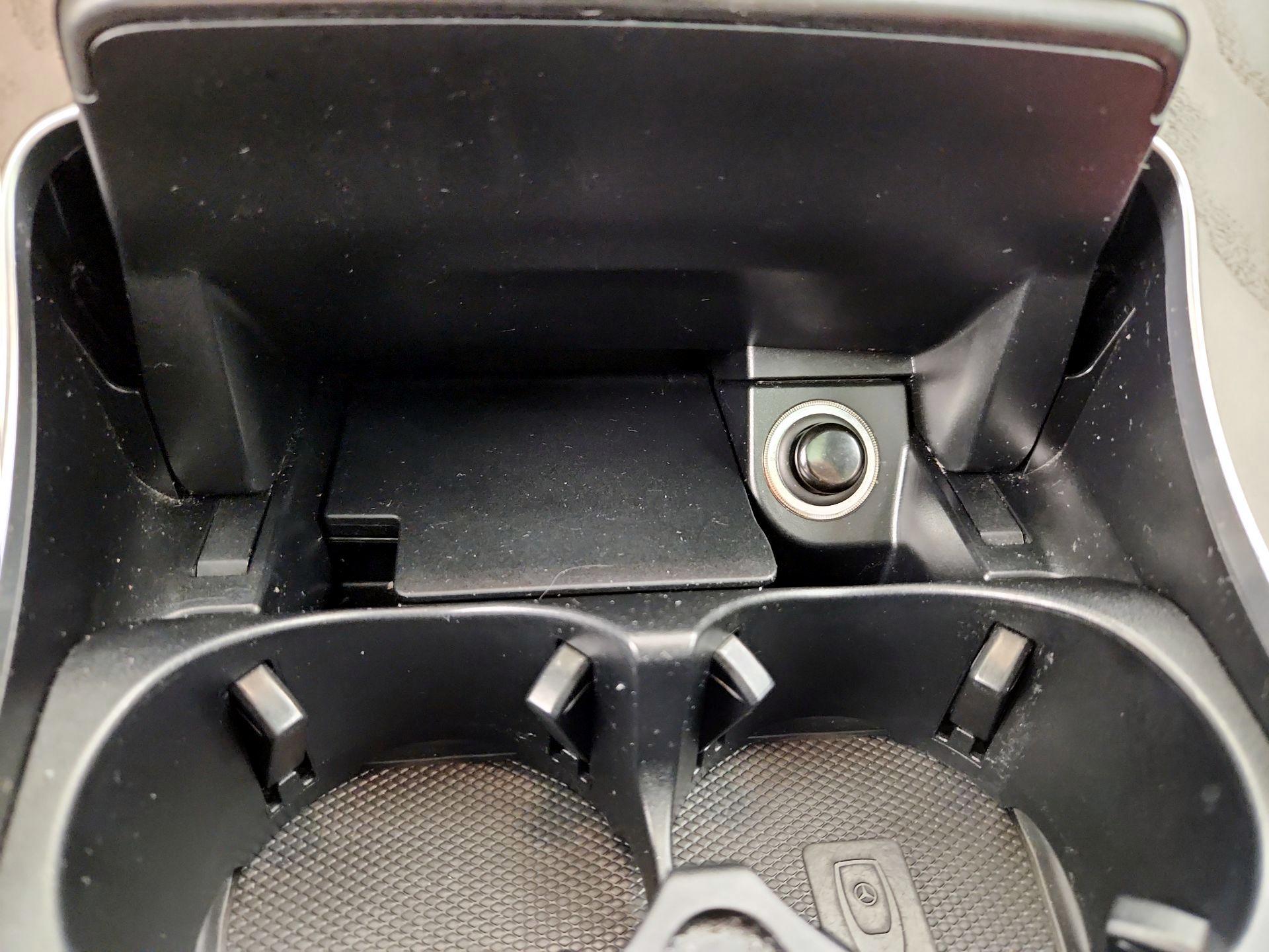 Thumbnail: 2020 Mercedes-Benz GLC - 18