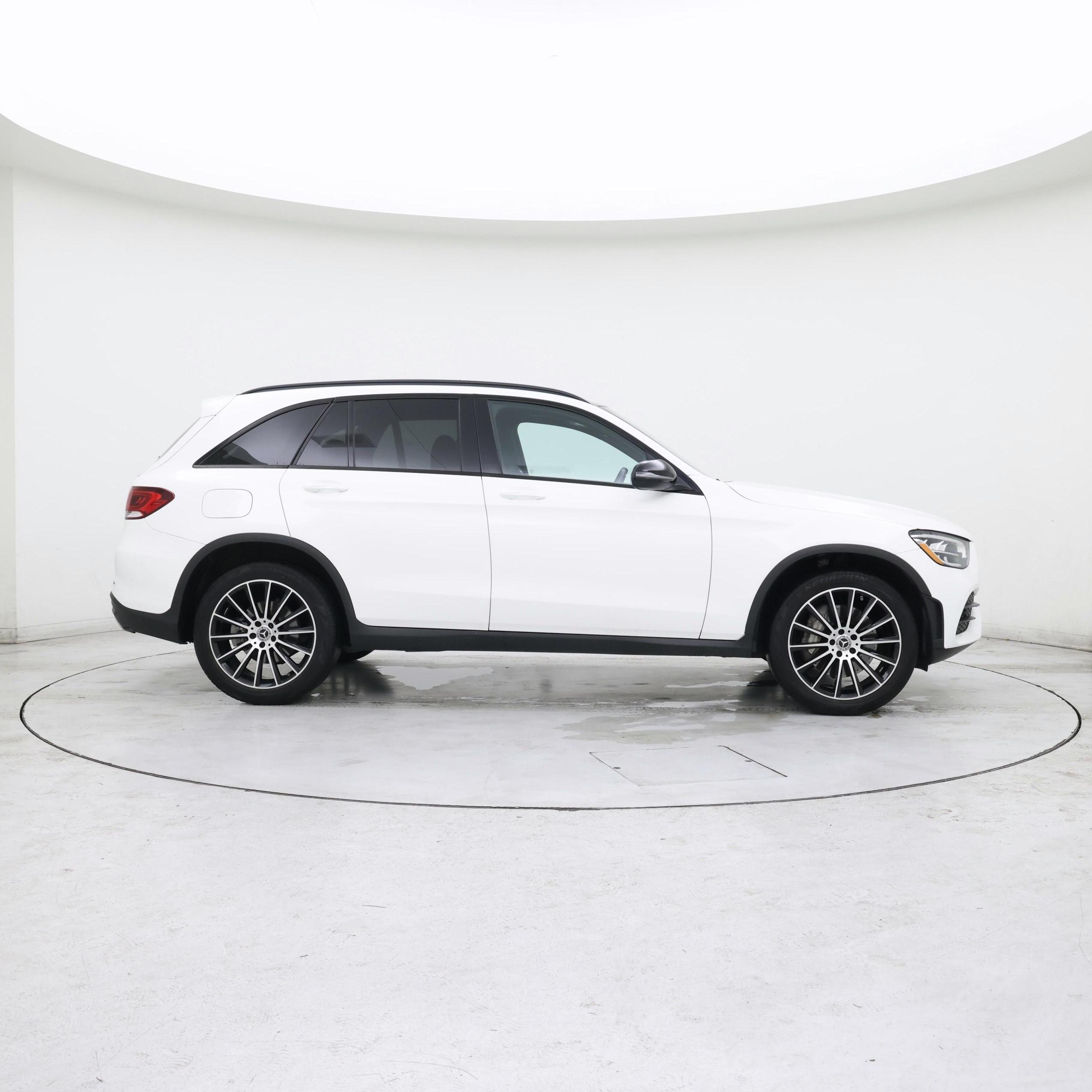 Thumbnail: 2020 Mercedes-Benz GLC - 7