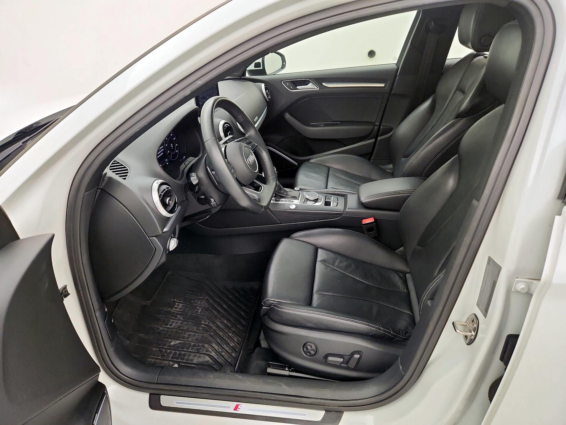 Thumbnail: 2020 Audi A3 - 11