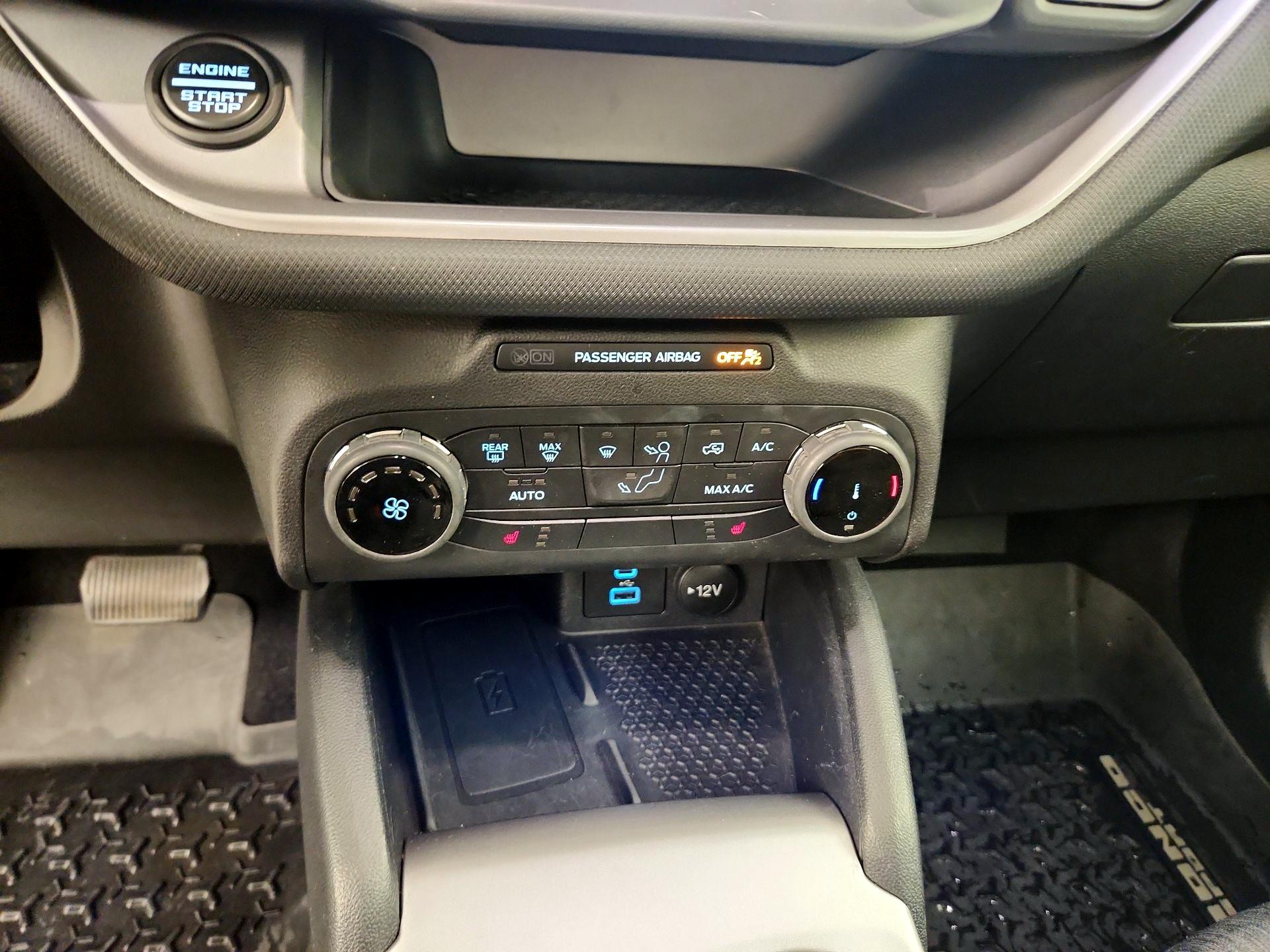 Thumbnail: 2022 Ford Bronco Sport - 17