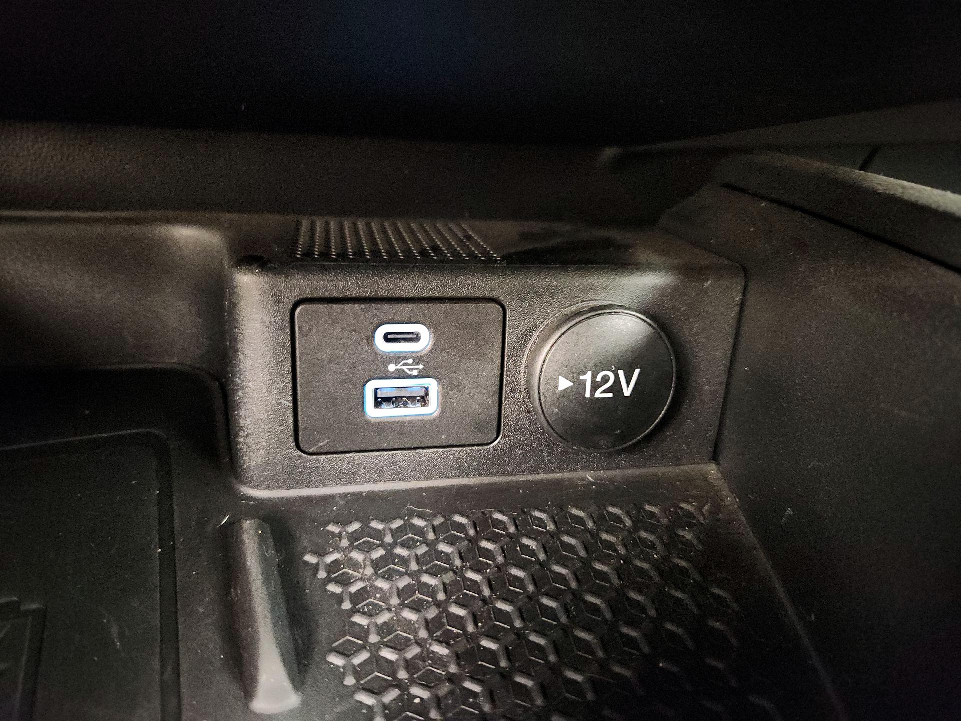 Thumbnail: 2022 Ford Bronco Sport - 19