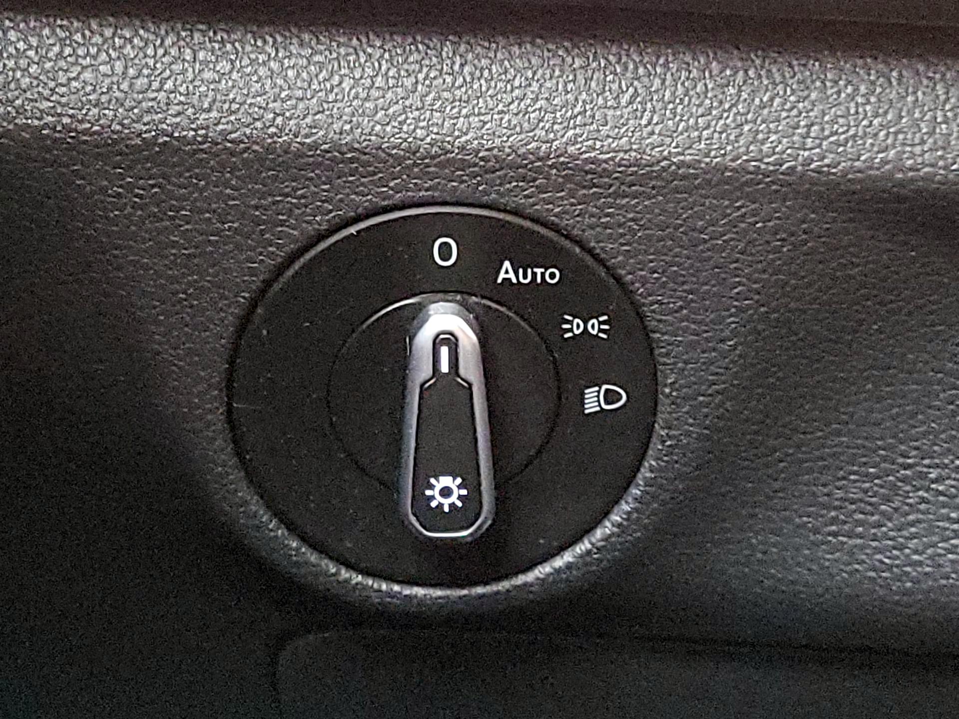 Thumbnail: 2021 Volkswagen Jetta - 13